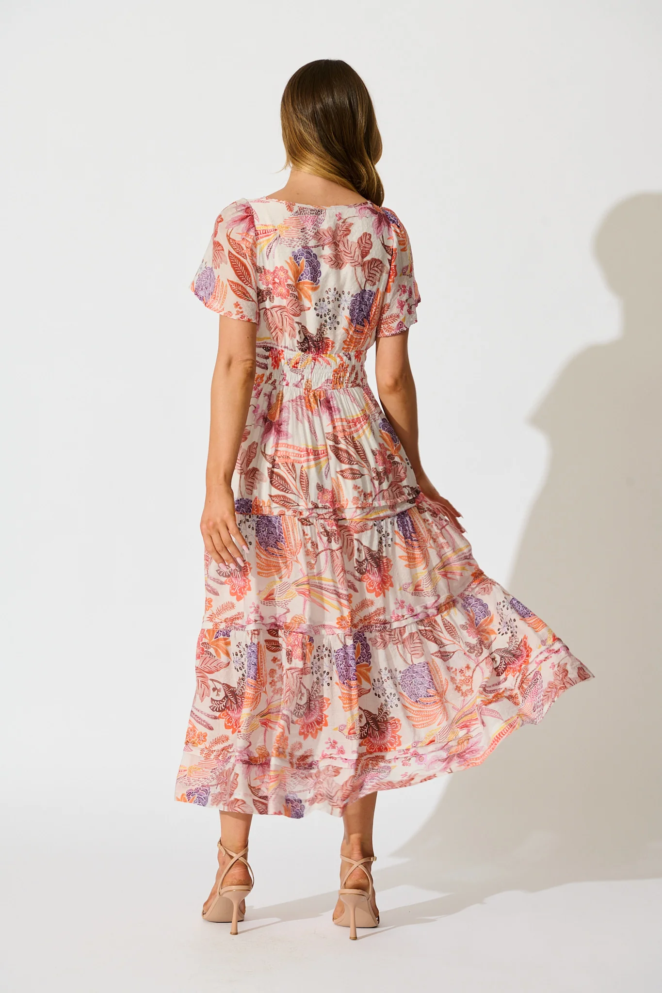 Monet Maxi Dress in Multi Tan Leaf Print - Image 4