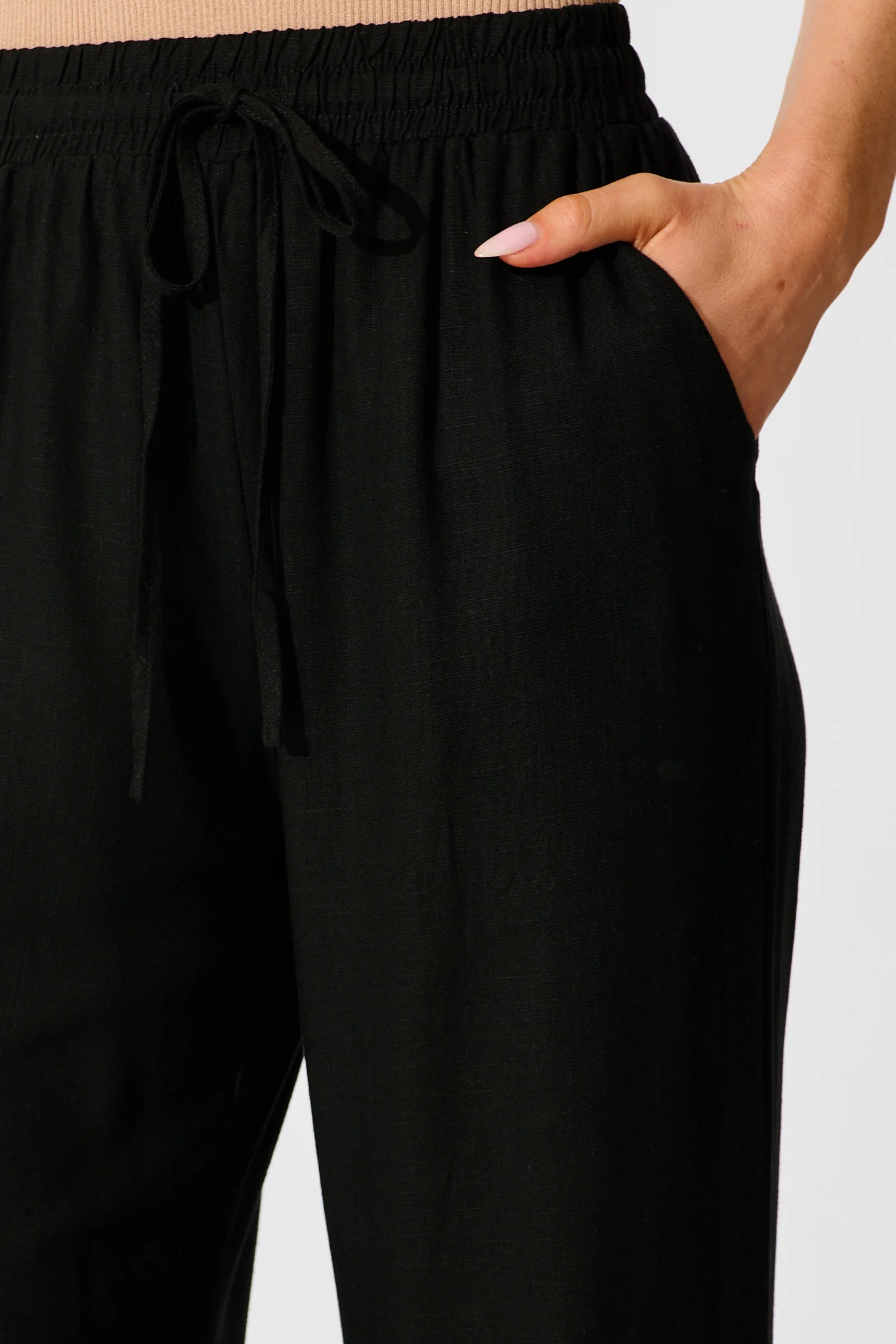 Natural Form Pant in Black Cotton Linen - Image 5