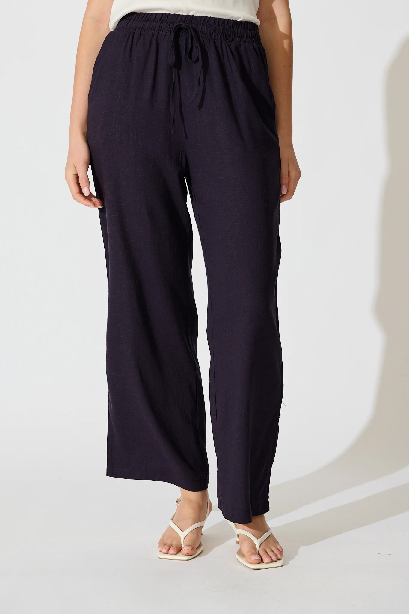 Natural Form Pant in Navy Cotton Linen