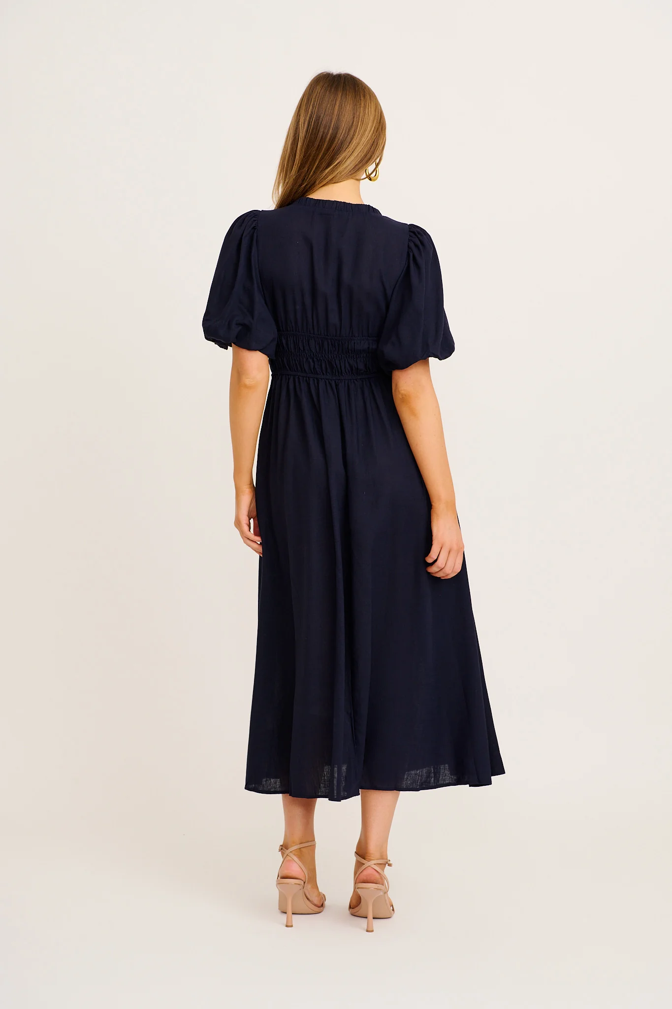 Nerea Midi Dress in Navy Linen Blend - Image 4
