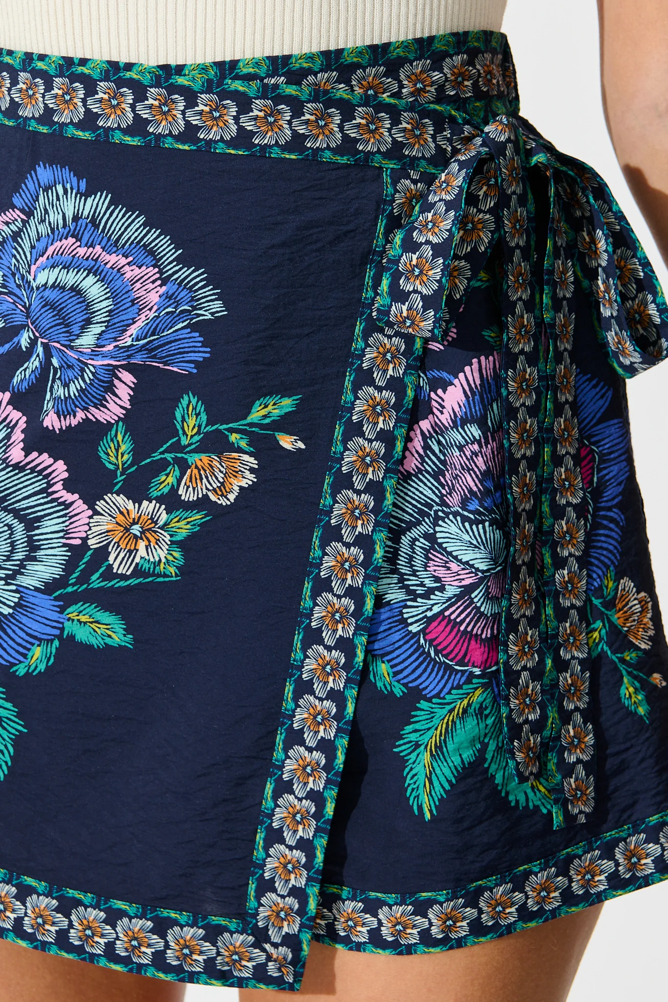 Niya Skort in Navy with Multi Floral - Image 6