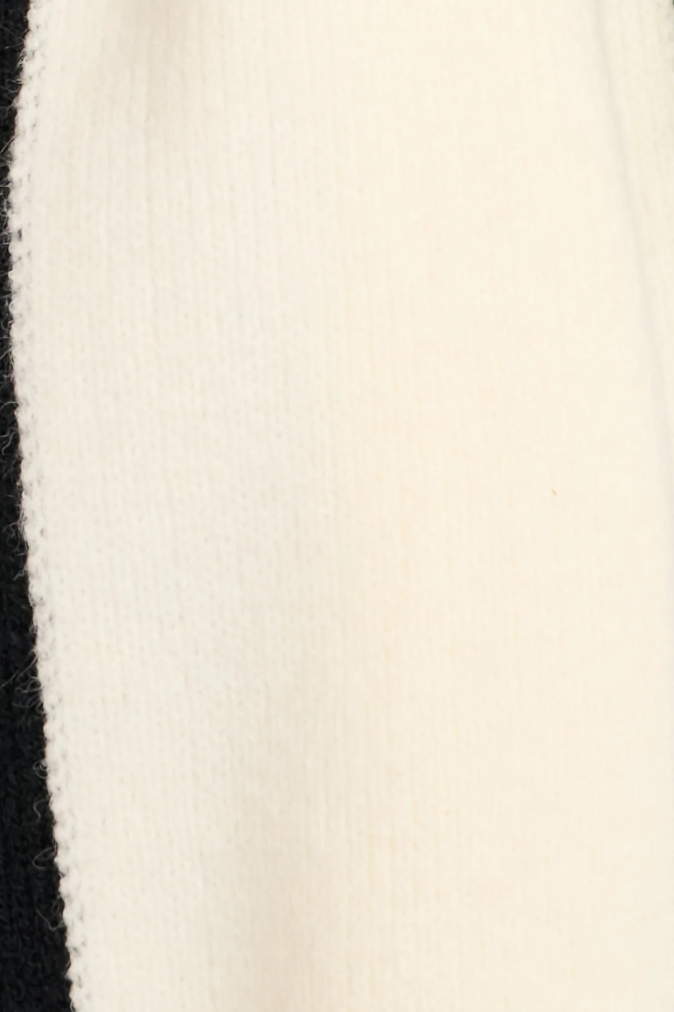 Noa Knit Scarf in White with Black Border - Image 3