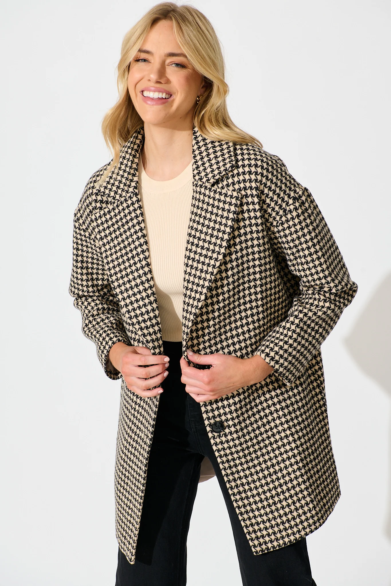 Norvina Coat in Beige with Black Herringbone Check