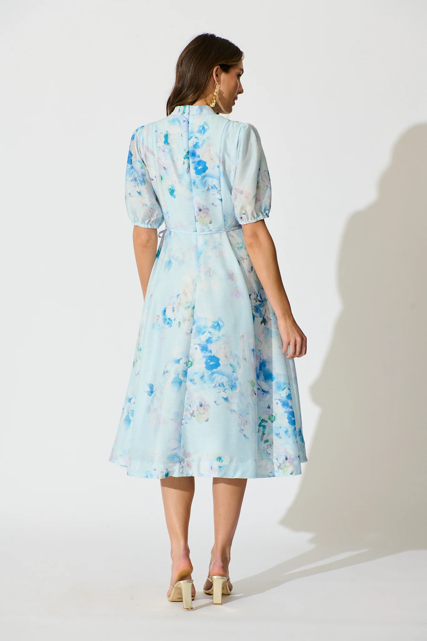 Oasis Bloom Maxi Dress in Blue Floral - Image 4