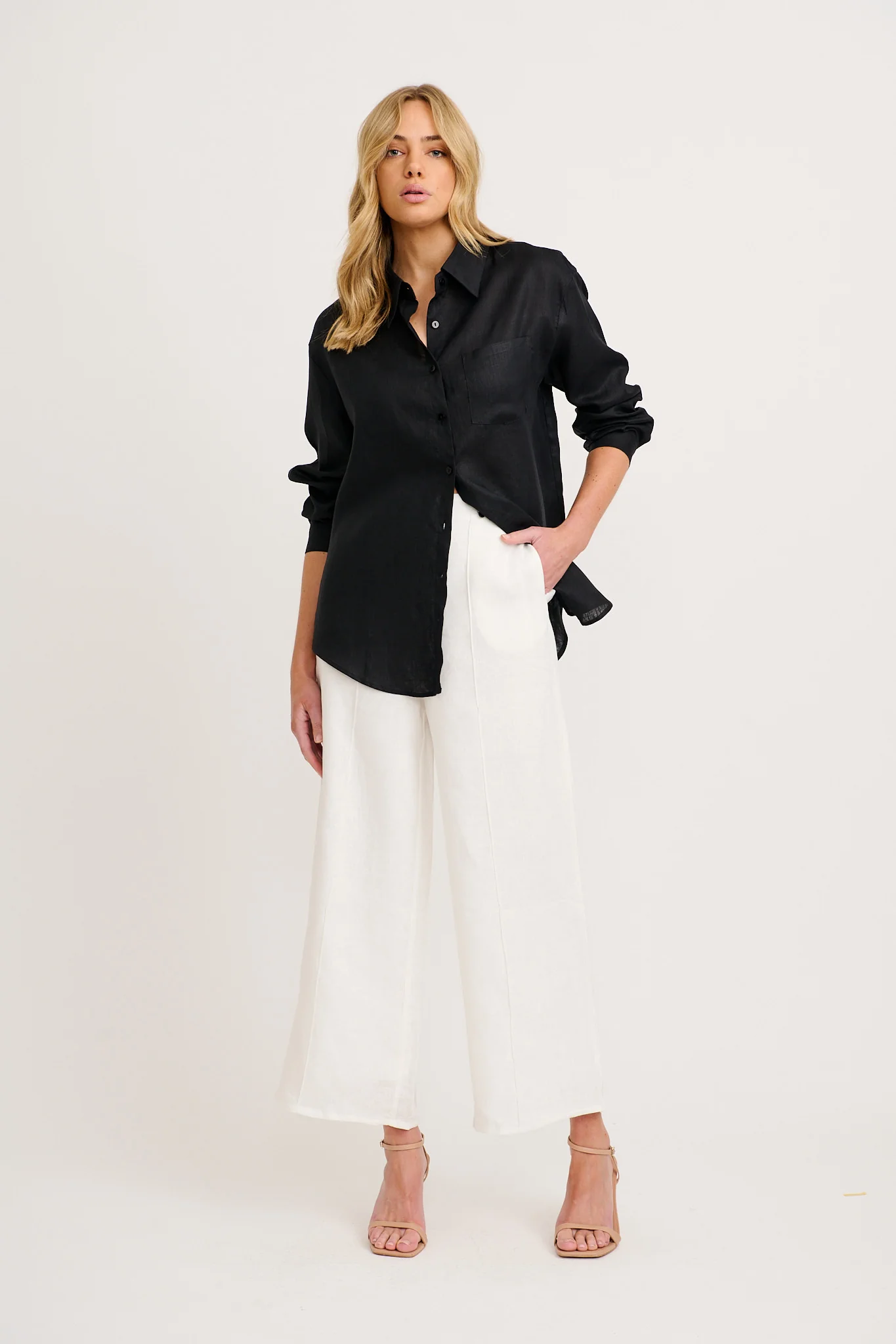 Ocean Echo Shirt in Black Linen - Image 7