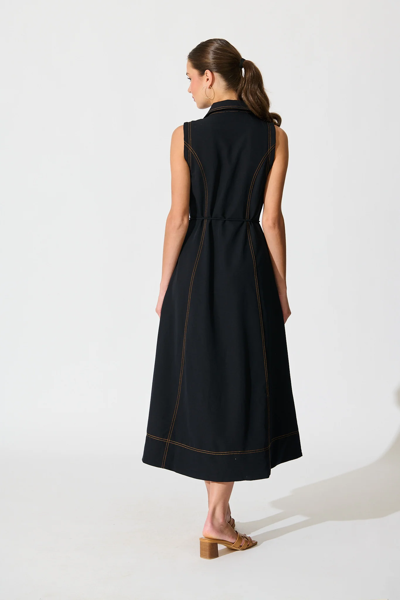 Off Duty Midi Shirt Dress in Navy - Image 4