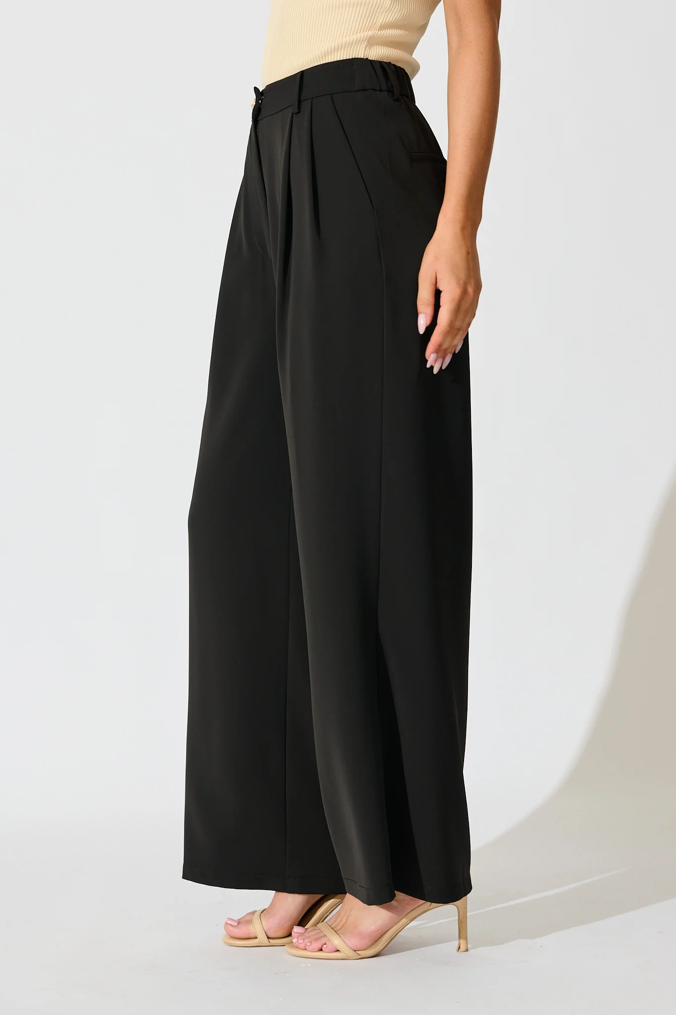 Office Hours Pant in Black - Image 3
