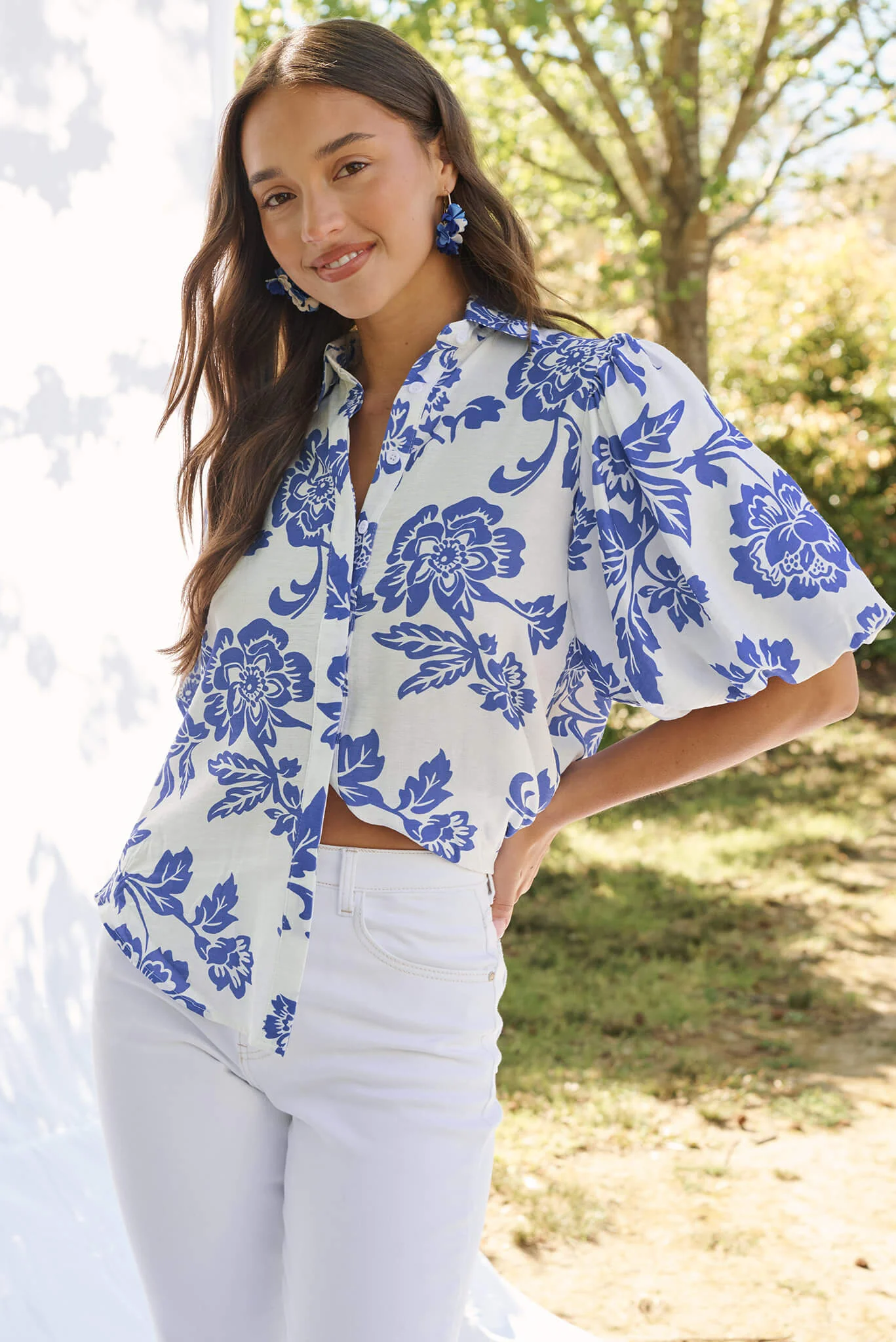 Orland Shirt In White With Blue Floral - Image 5