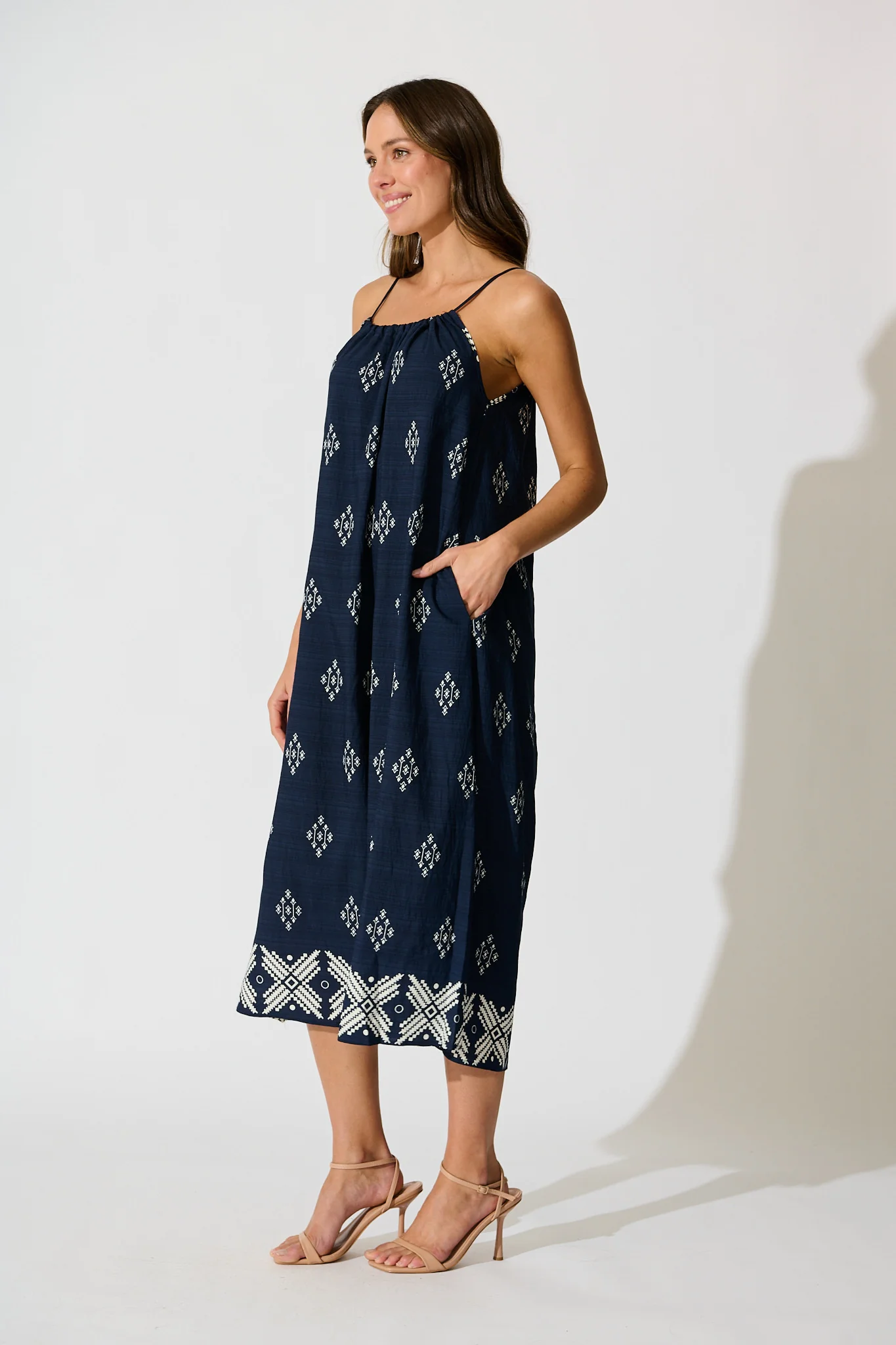 Ovina Maxi Sundress in Navy with White Border Linen Blend - Image 3