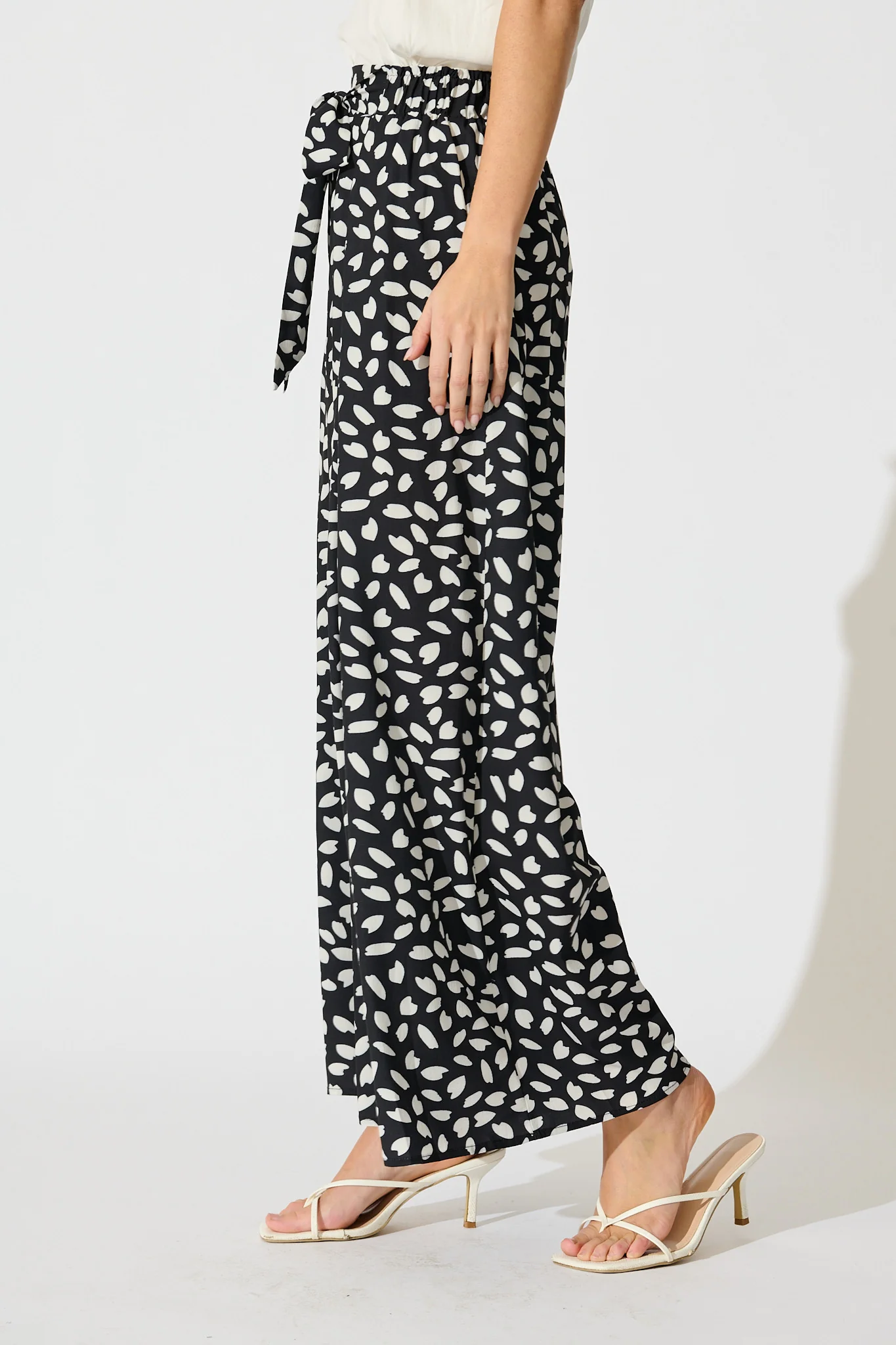 Page Pants in Black and White Leaf - Image 2