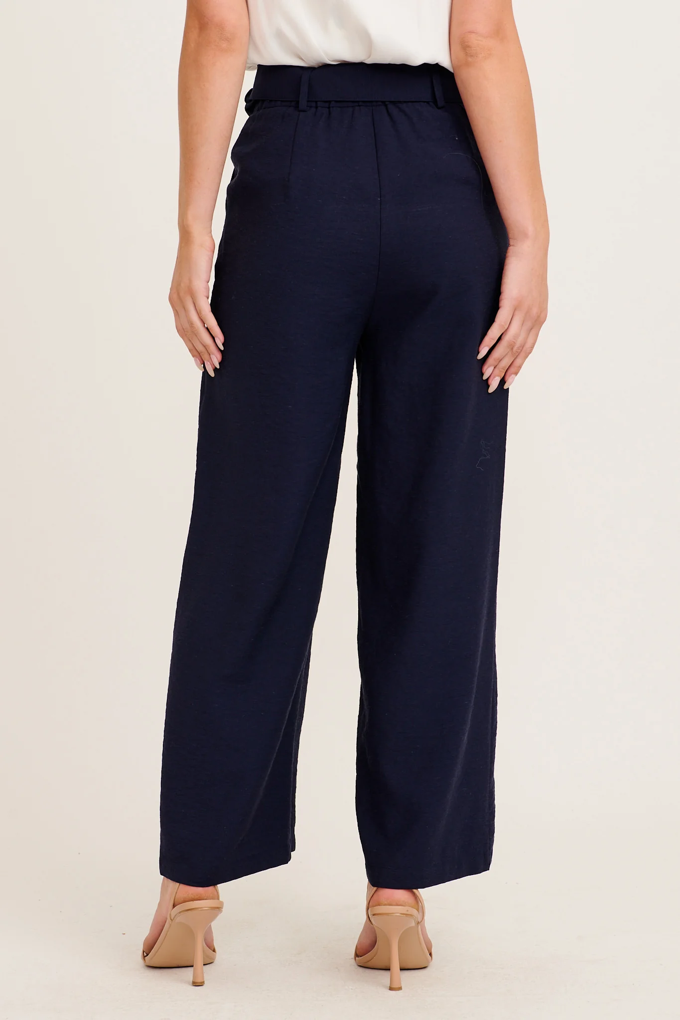 Power Dressing Pant in Navy Linen Blend - Image 8