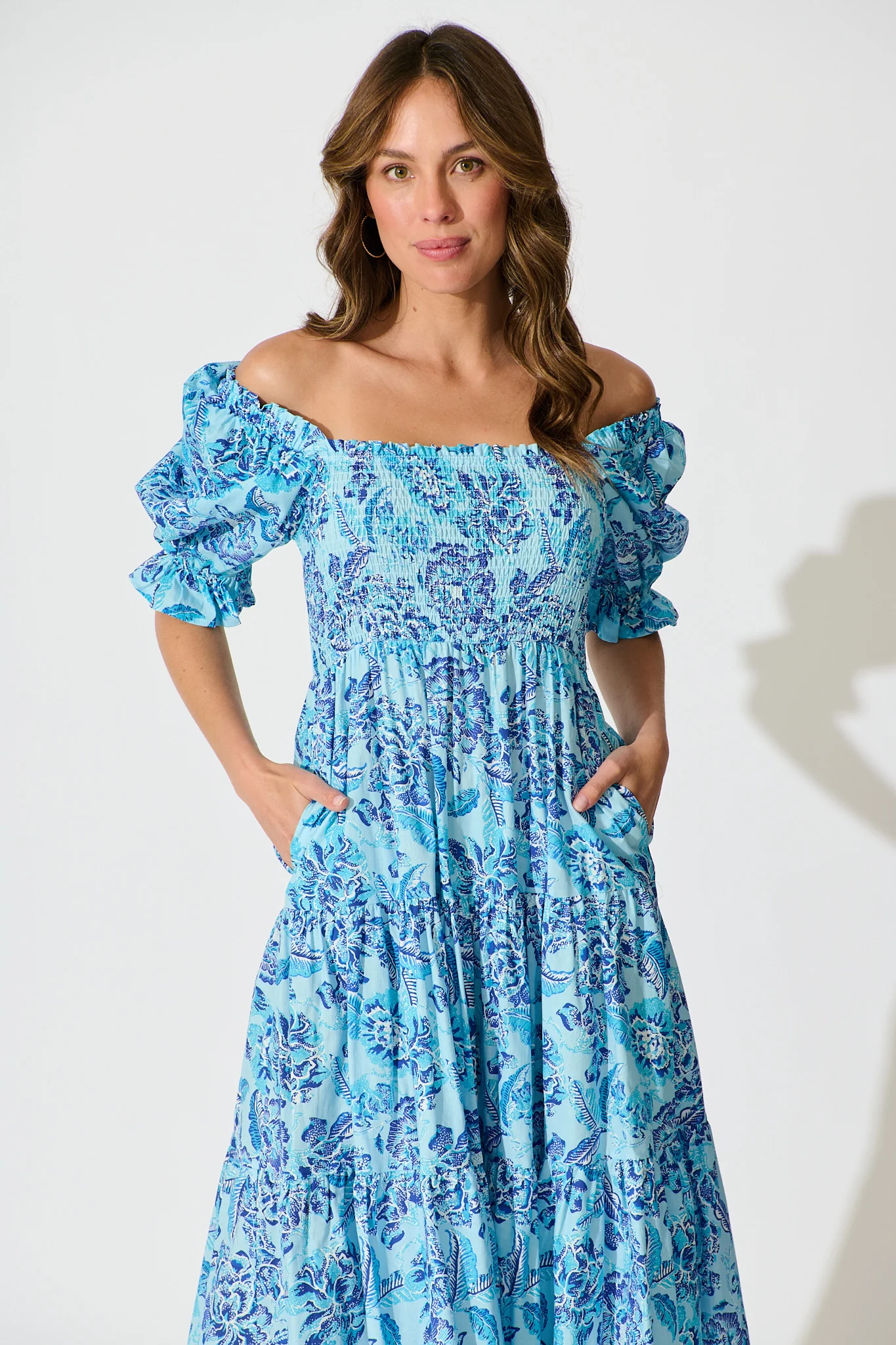 Rahima Midi Dress in Blue Floral Cotton - Image 2