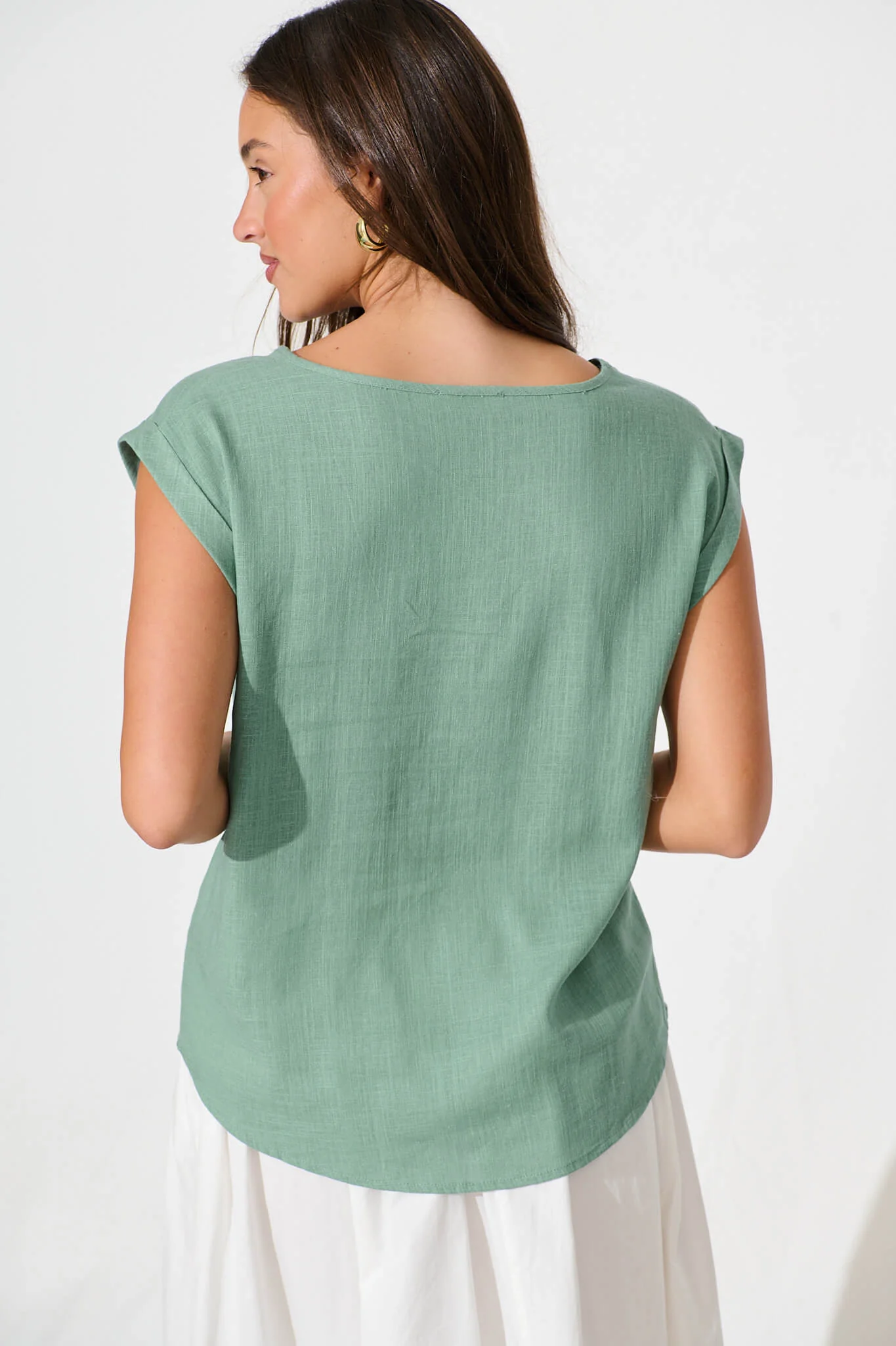 Rejina Top In Pale Green Linen Blend - Image 3
