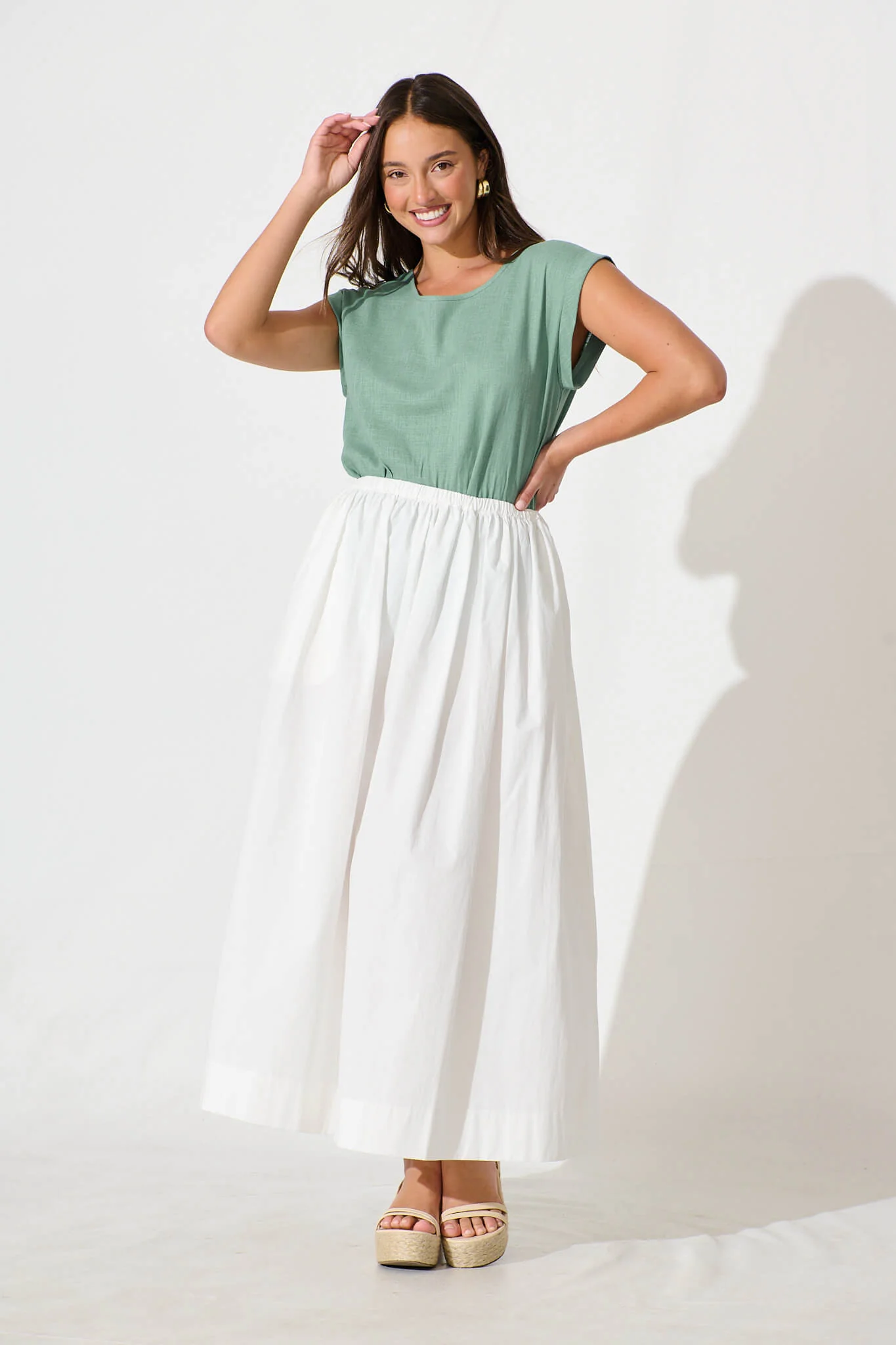 Rejina Top In Pale Green Linen Blend - Image 4