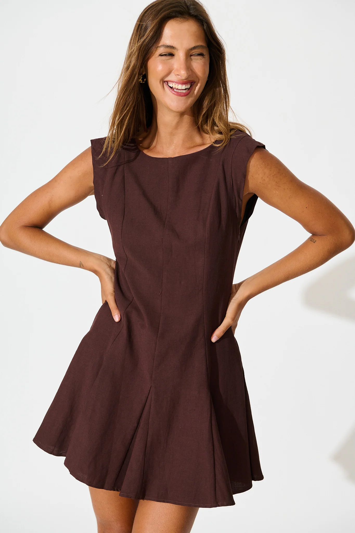 Remy Dress in Chocolate Linen Blend - Image 2