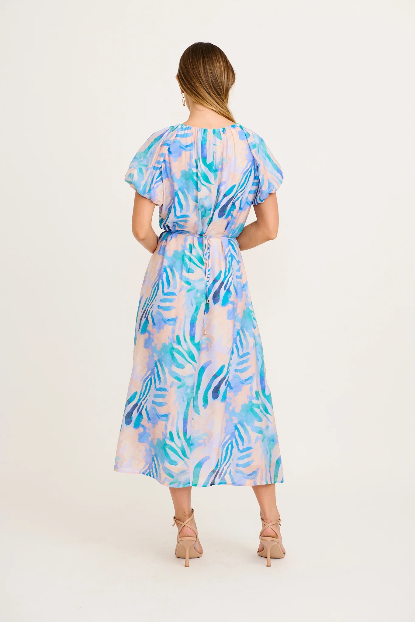Rendezvous Maxi Dress in Blue Multi Print - Image 4