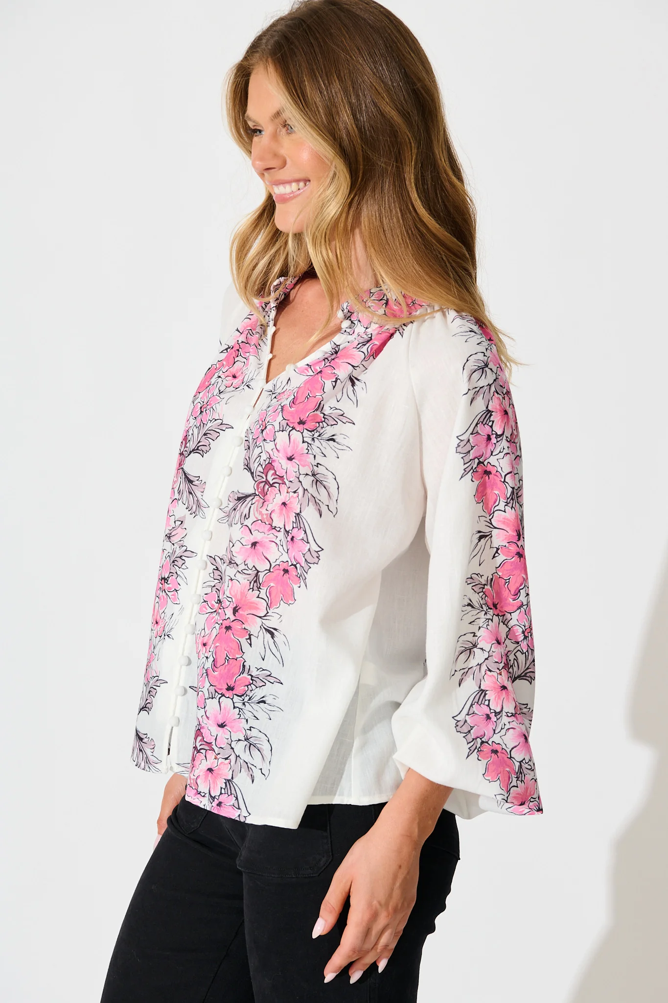 Reyna Top in White with Pink Floral Placement Linen Blend - Image 2