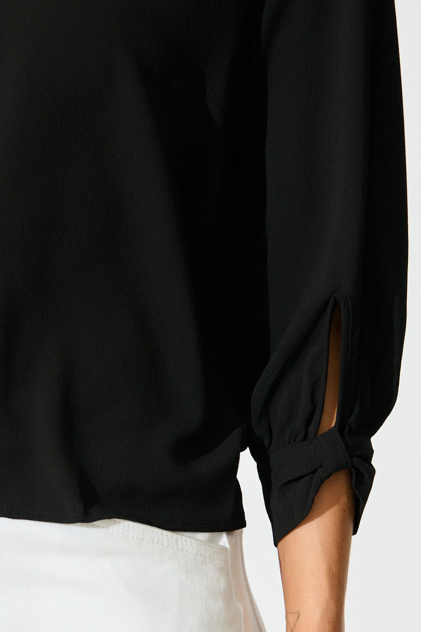 Rhiah Top In Black - Image 6