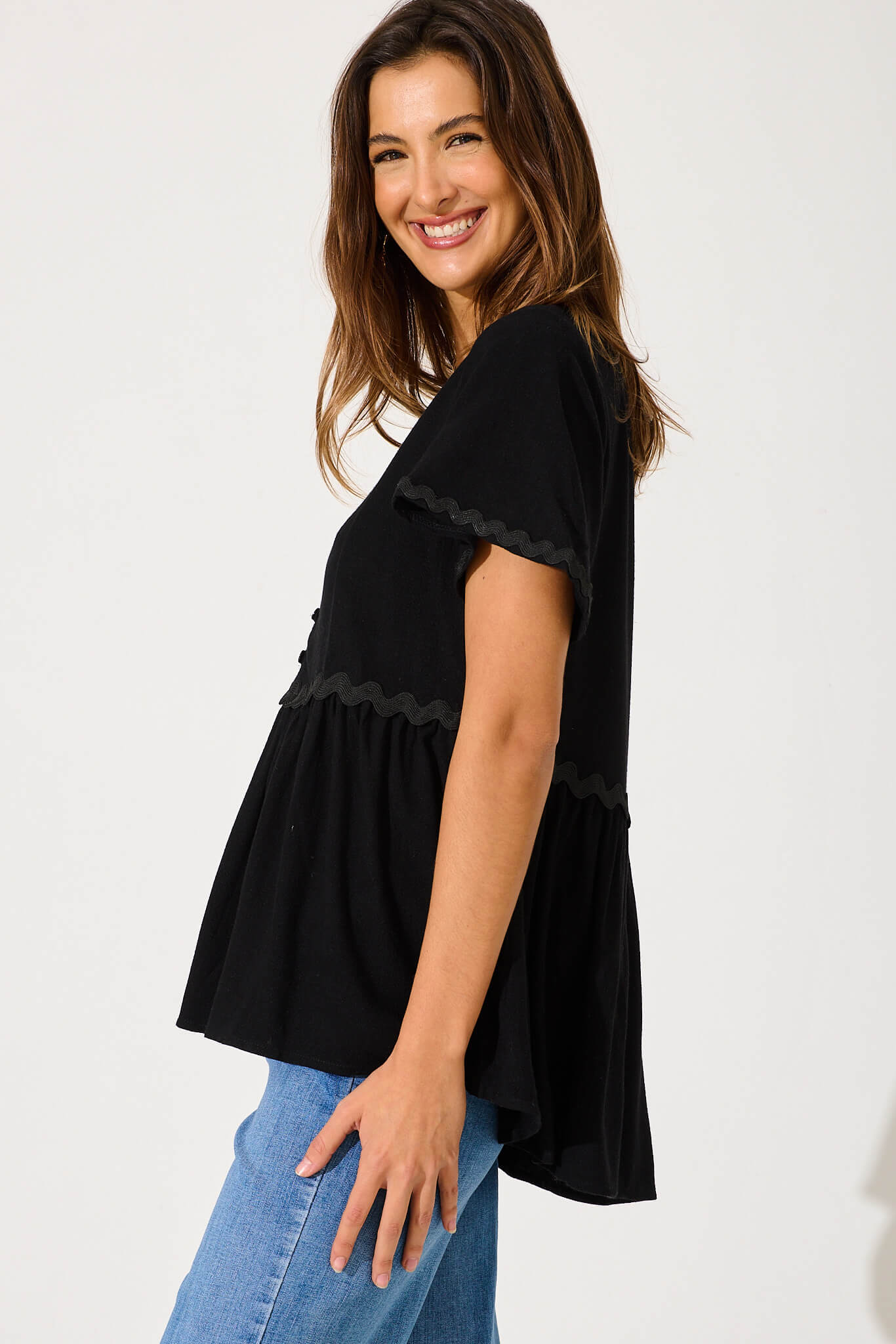 Rory Top In Black With Ric Rac Trim Linen Blend - Image 2