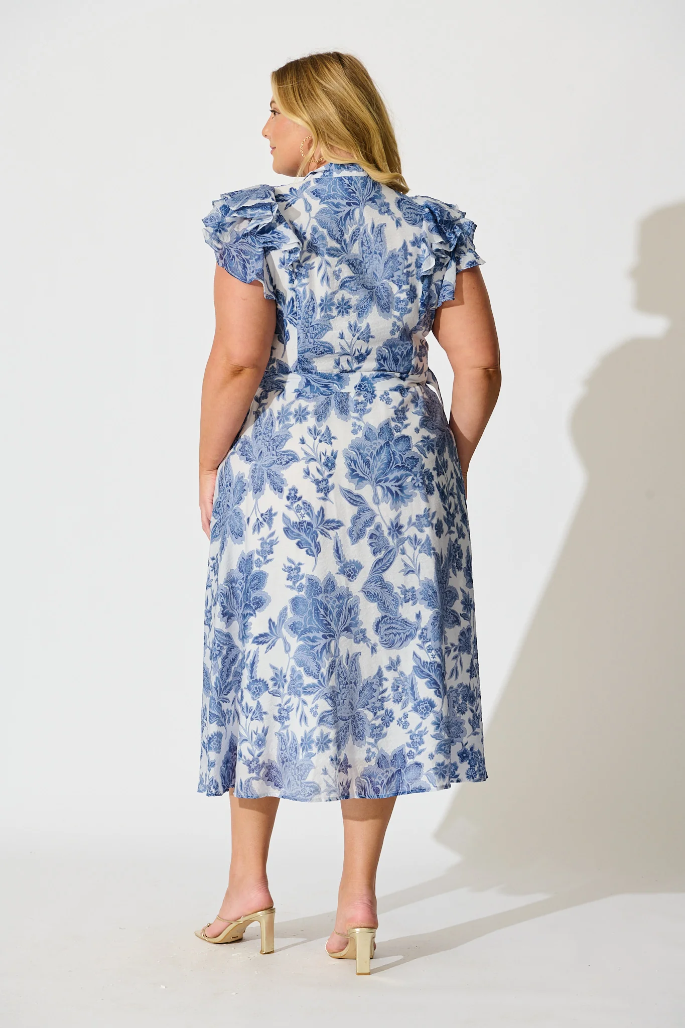 Roseabelle Midi Dress in Blue Leaf Print - Image 8