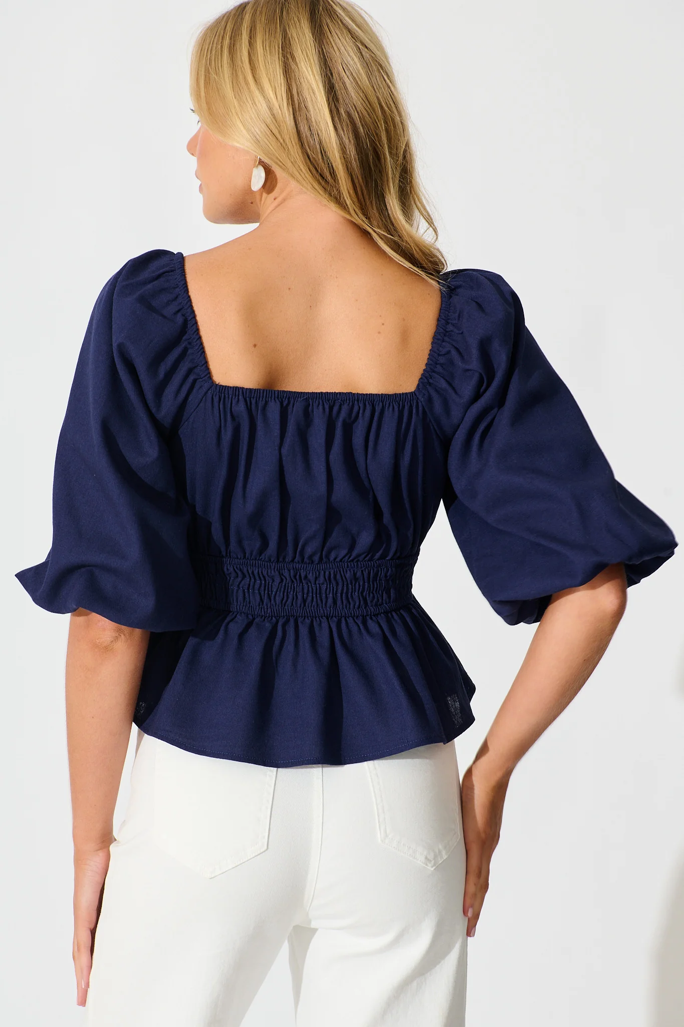 Rosella Top in Navy Linen Blend - Image 3