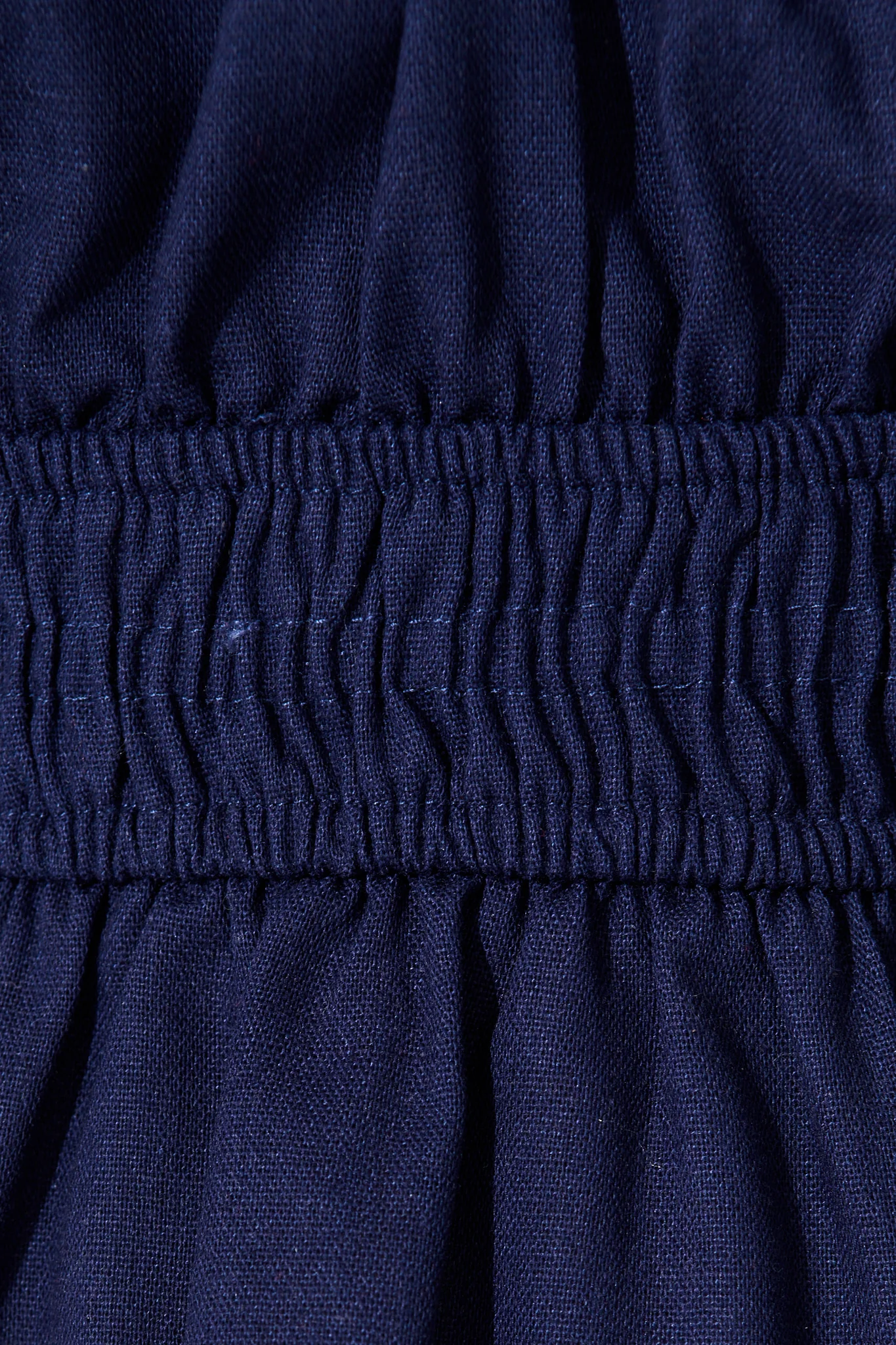Rosella Top in Navy Linen Blend - Image 6