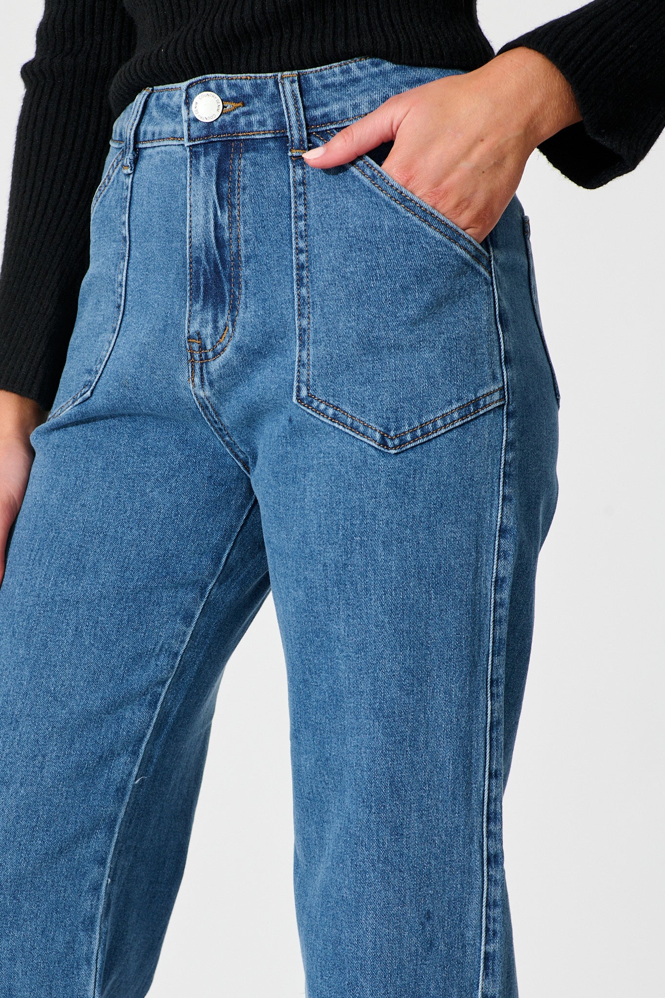 Roxana High Rise Wide Leg Jean in Mid Blue Denim - Image 5