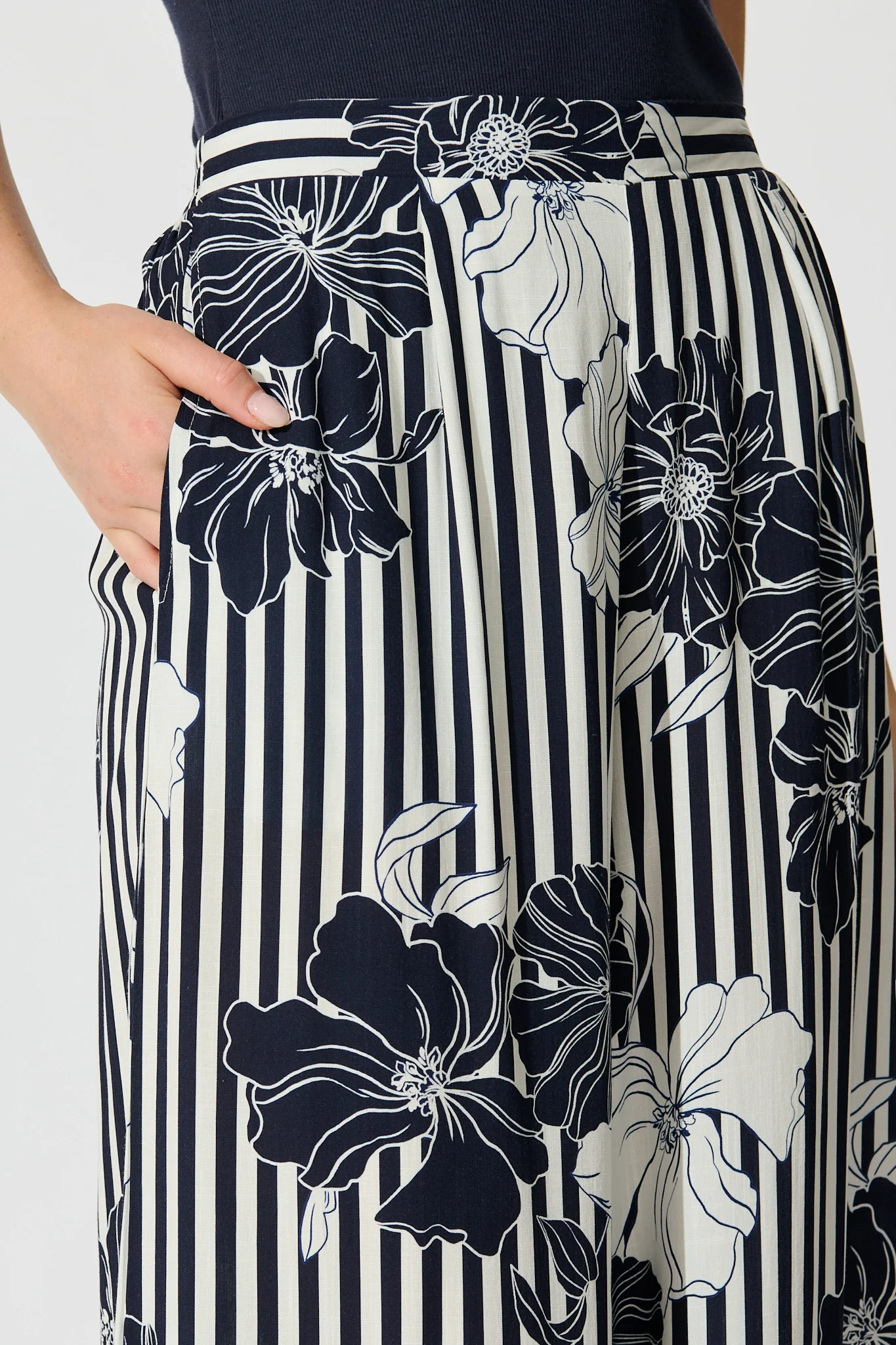 Sailbloom Pant in Navy Stripe Floral - Image 8