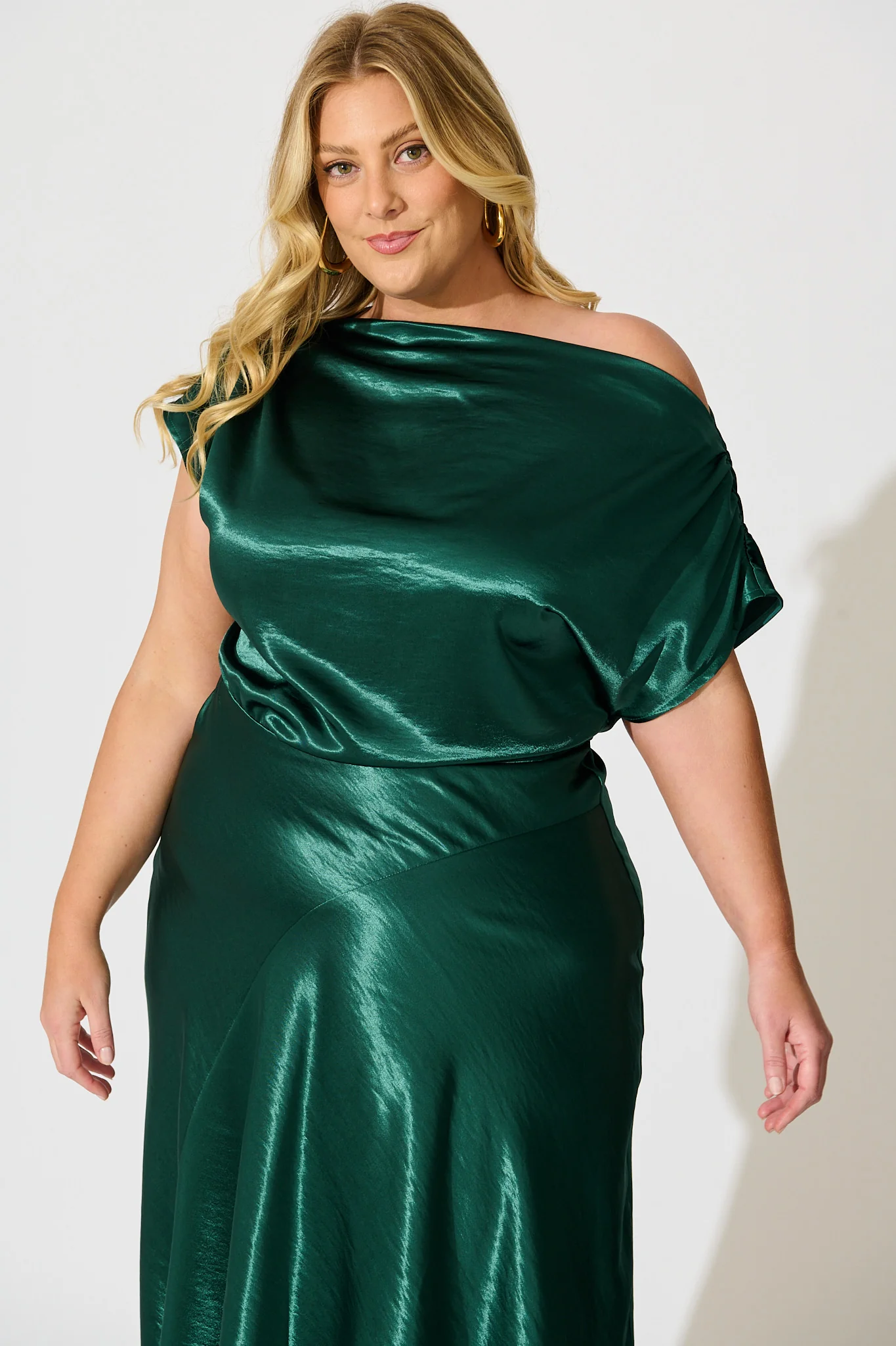 Satin Glow Off Shoulder Maxi Dress in Emerald Satin - Image 6
