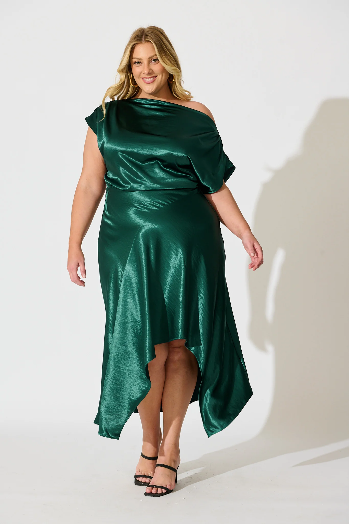 Satin Glow Off Shoulder Maxi Dress in Emerald Satin - Image 7