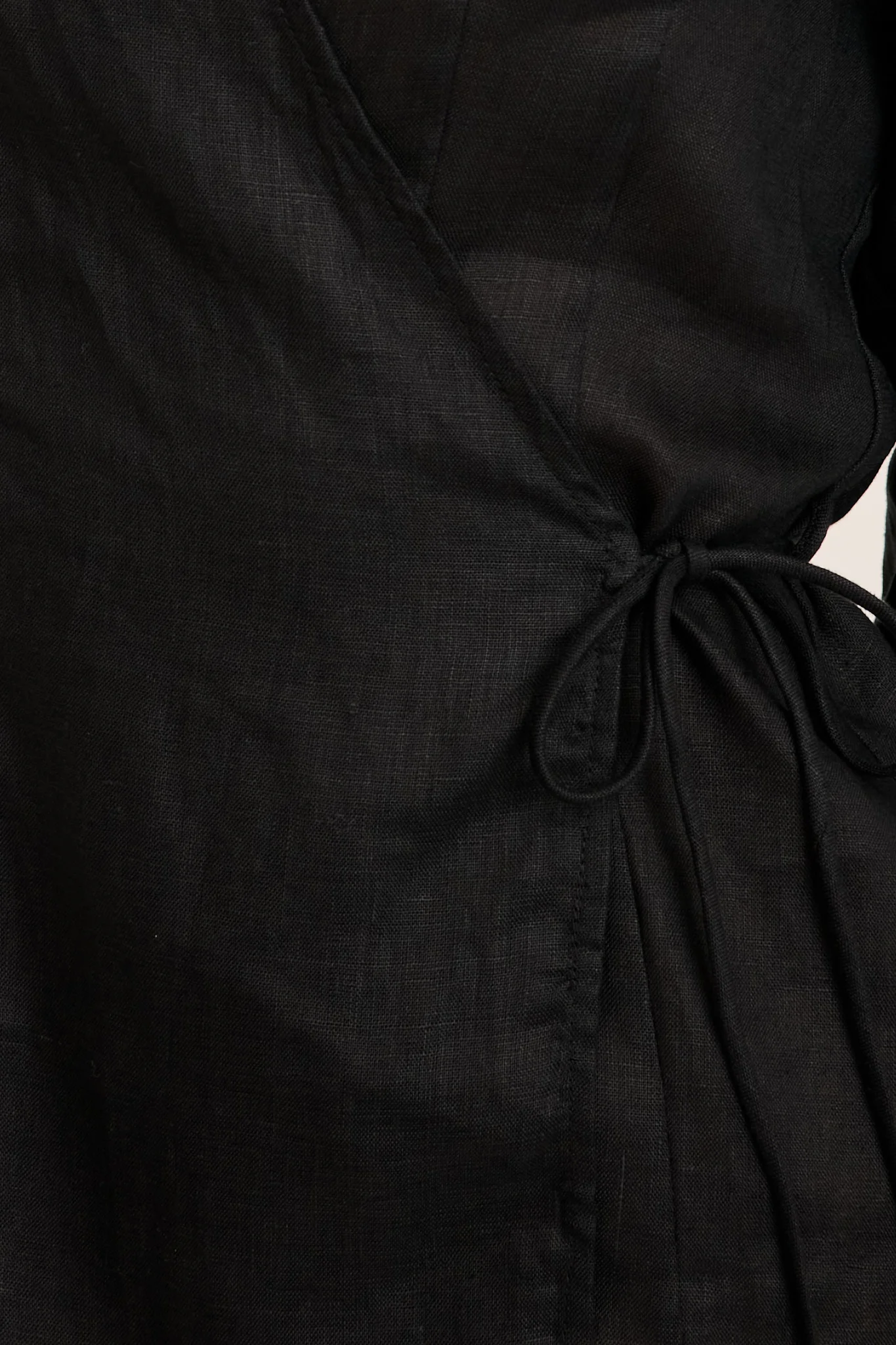 Sea Breeze Wrap Top in Black Linen - Image 5