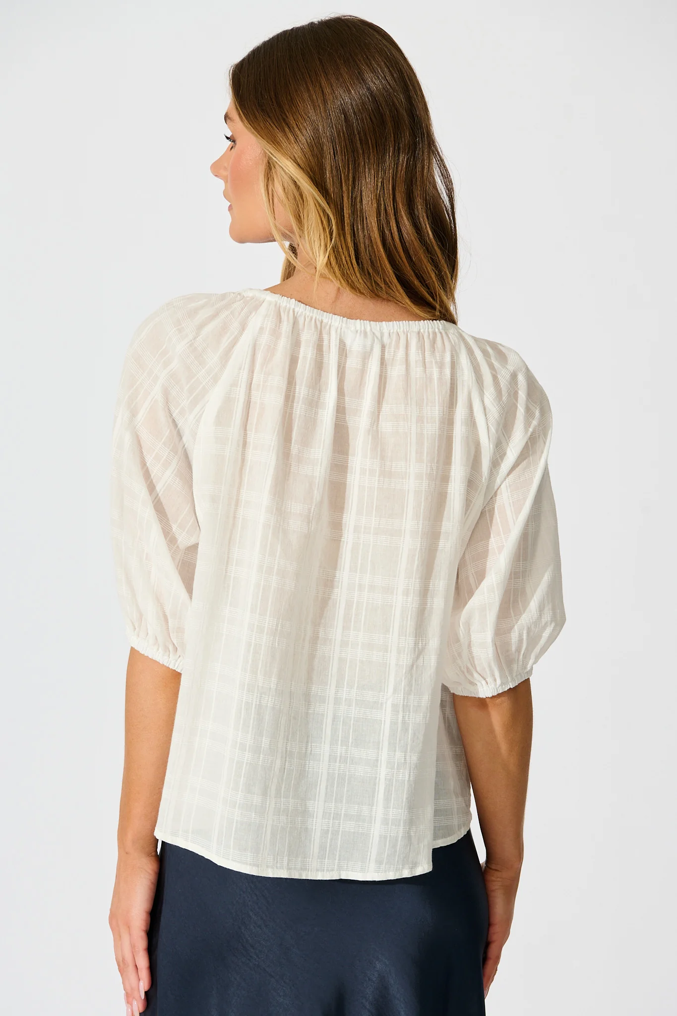 Seabound Top in White Textured Cotton - Image 3