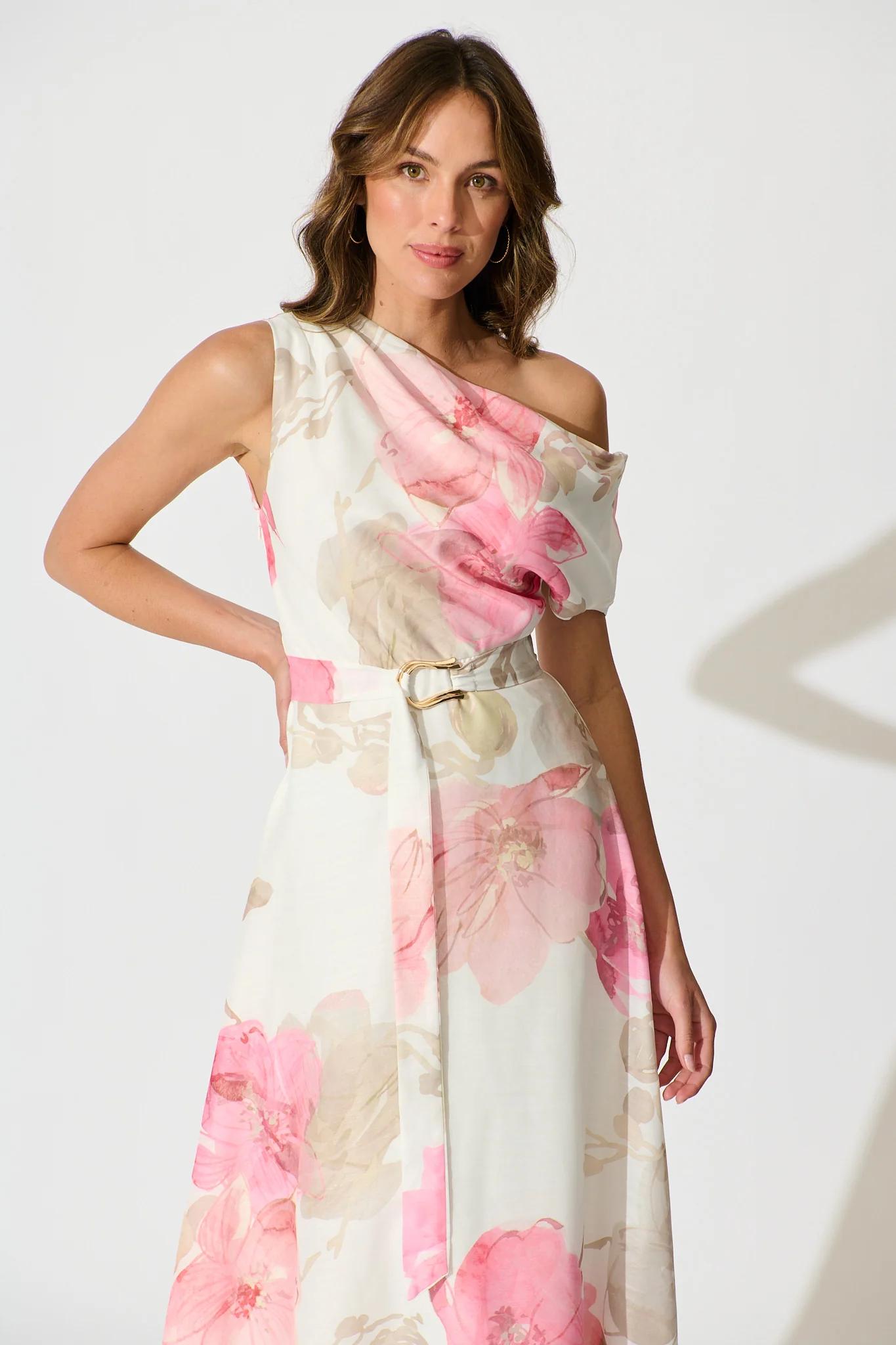 Shelbi Maxi Off Shoulder Dress in White with Pink Floral - Image 4