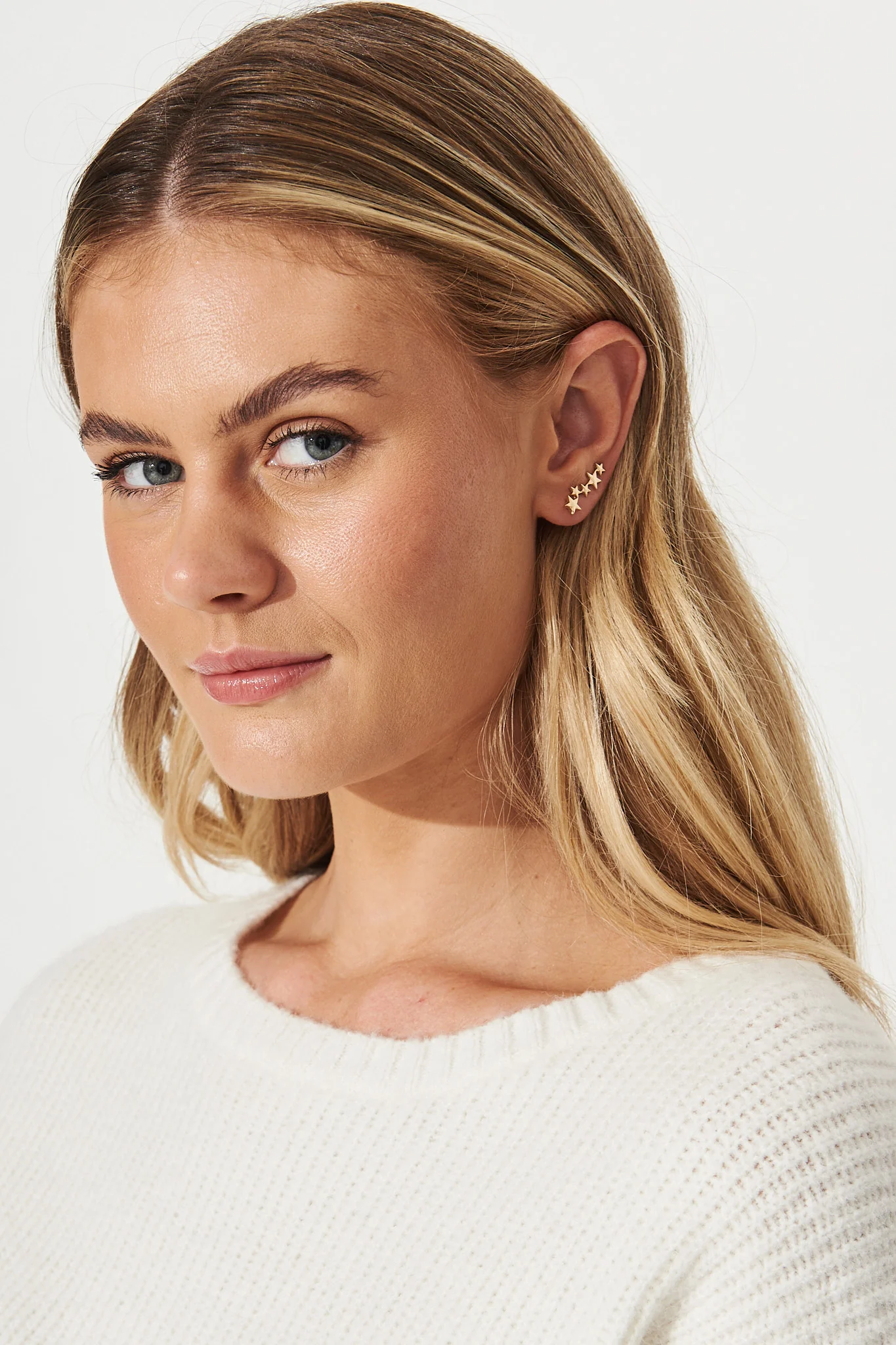 Shooting Star Earrings In Gold - Image 2
