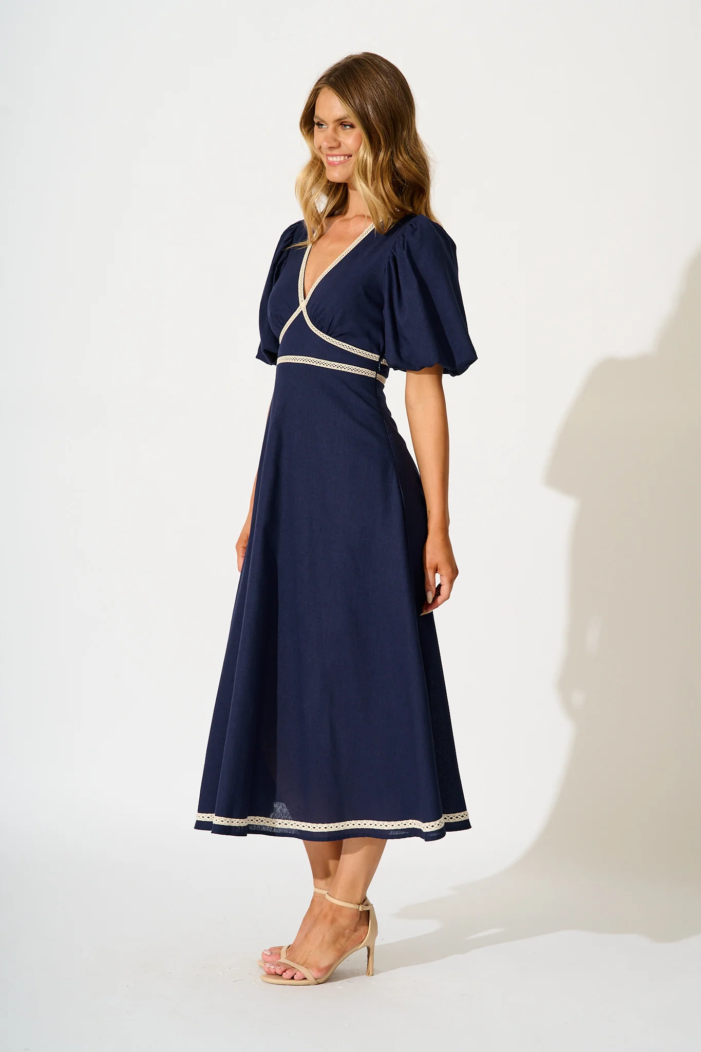 Soft Serenade Midi Dress in Navy Linen Blend - Image 3