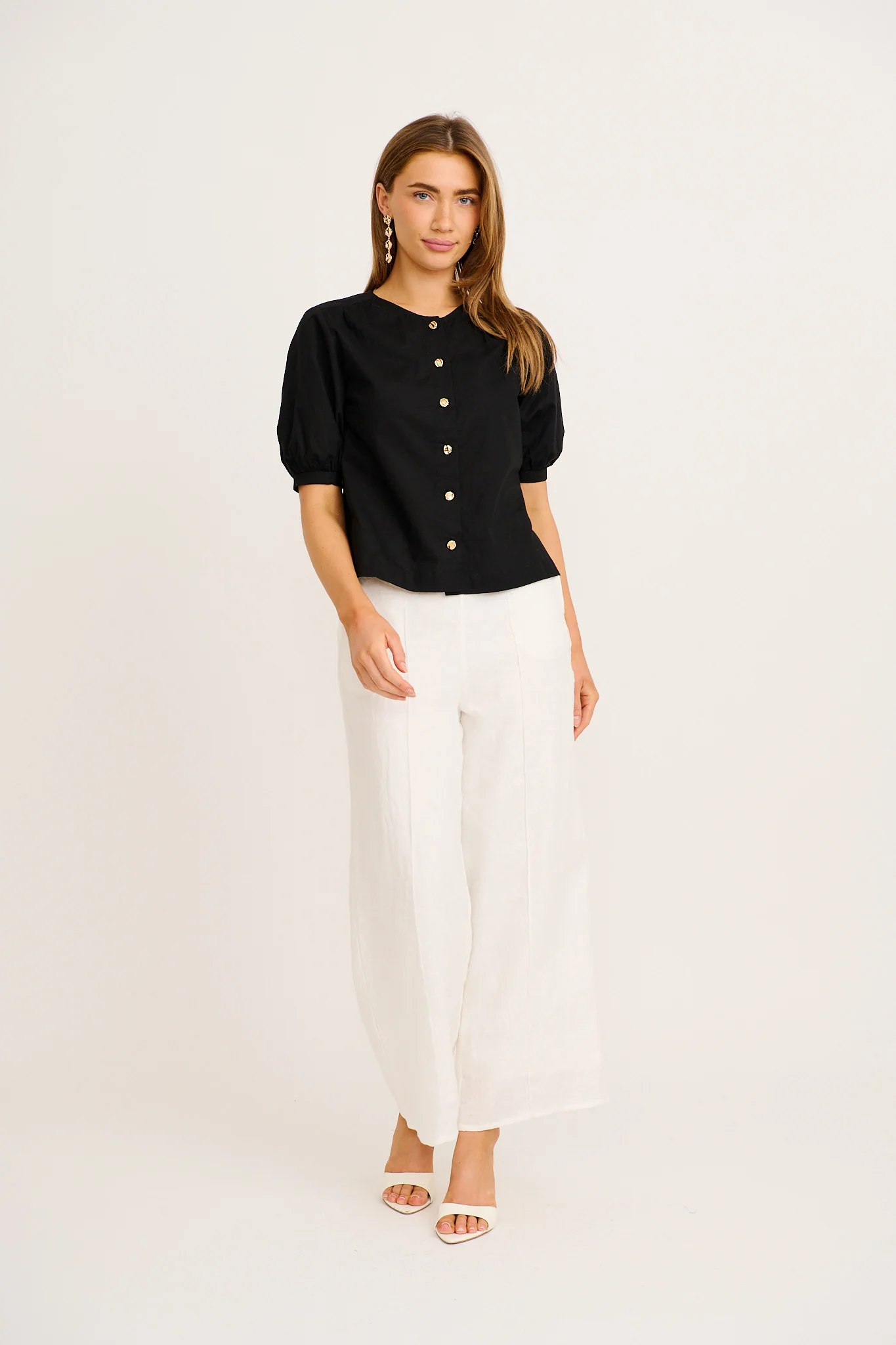 Sophisticated Top in Black Cotton Linen - Image 4