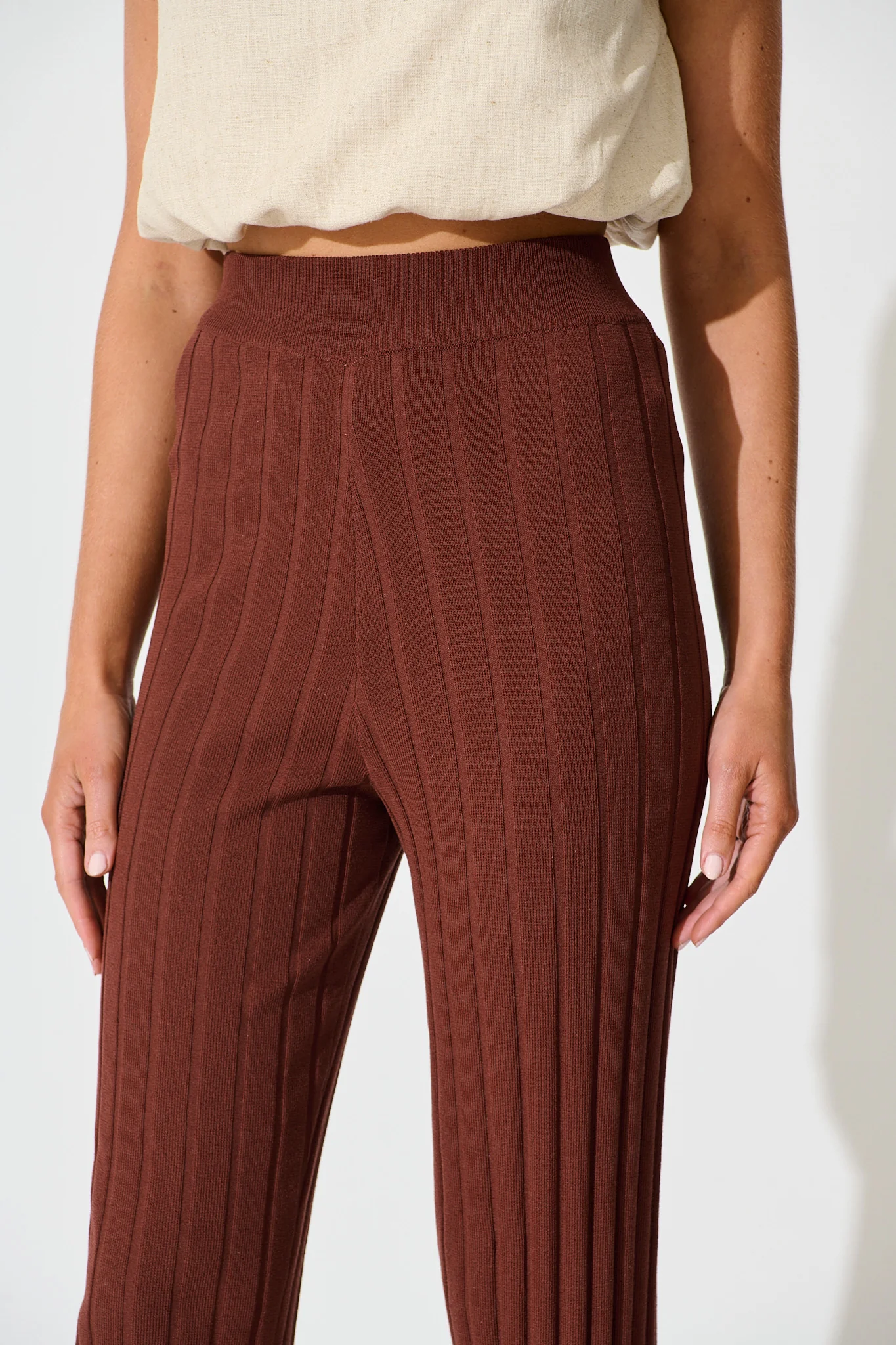 Soraya Knit Pant in Chocolate - Image 6