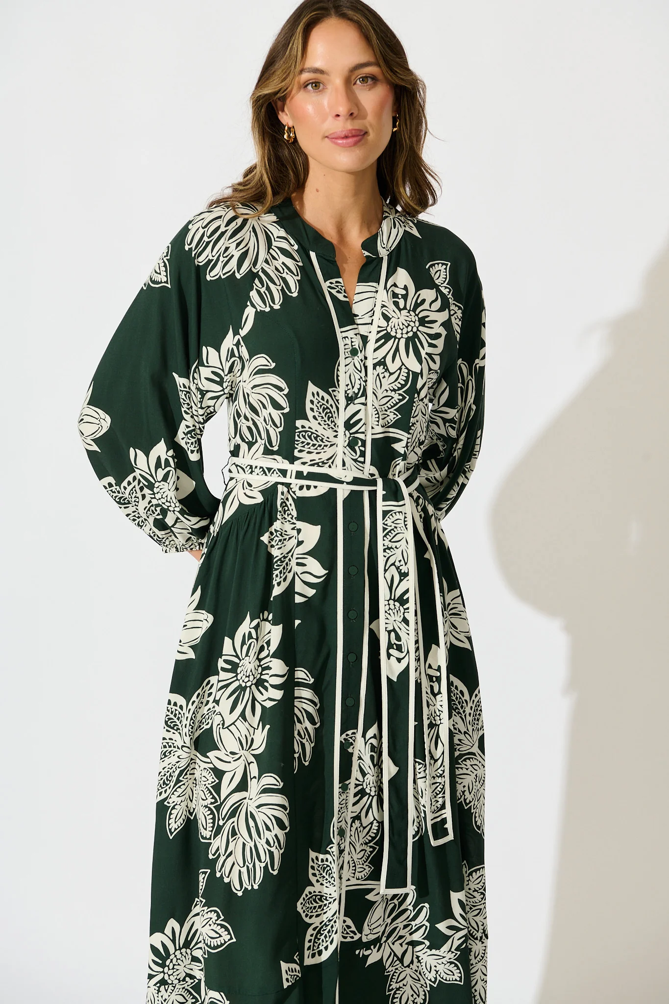 Spellbound Maxi Dress in Emerald White Floral - Image 2