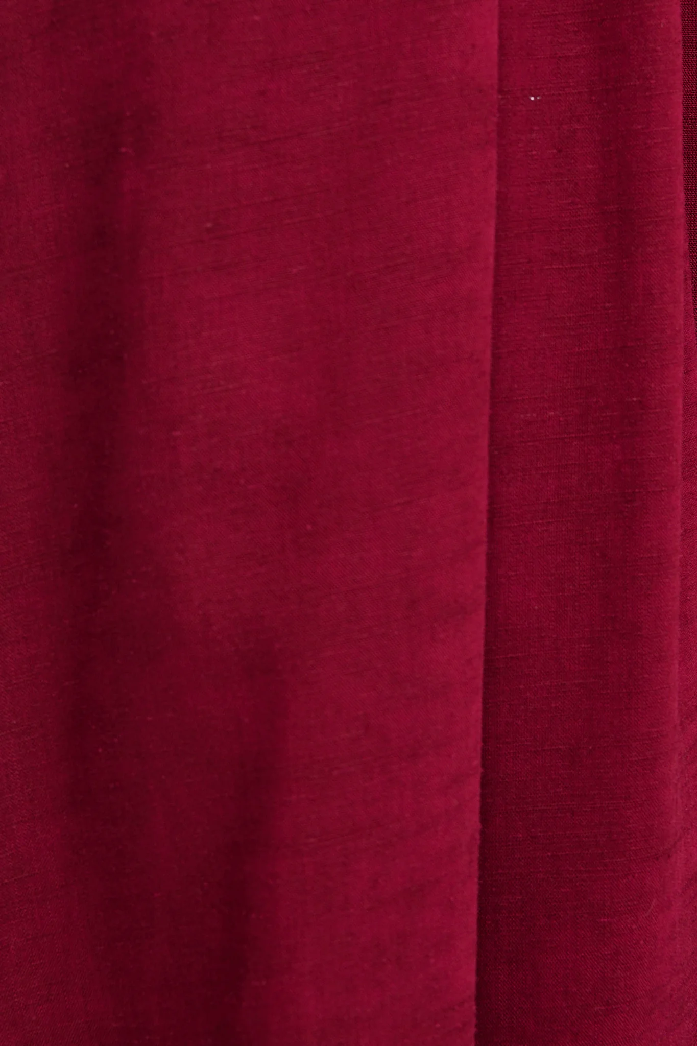 Stylish Structure Midi Shirt Dress in Wine Linen Blend - Image 6