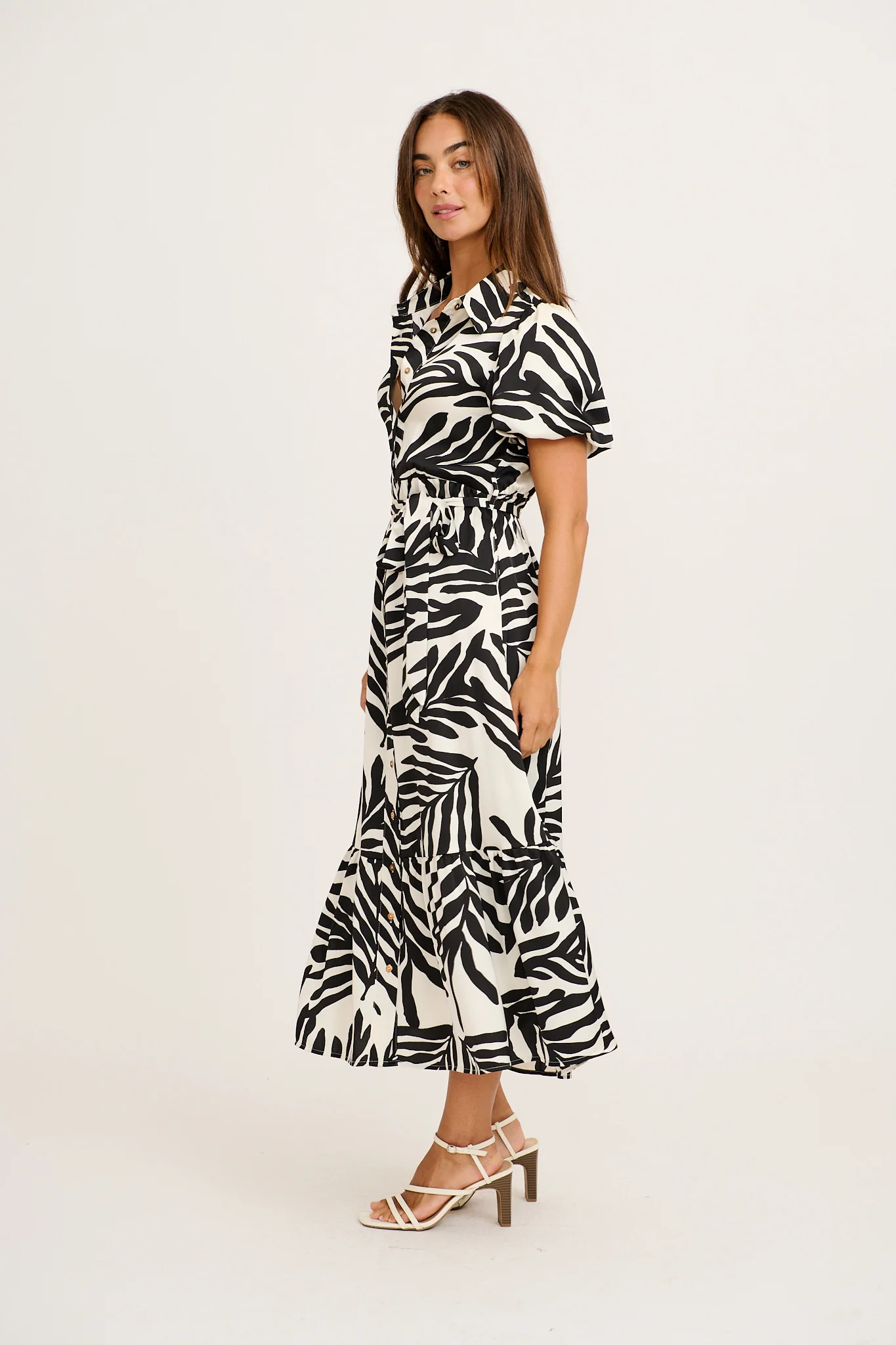 Stylish World Maxi Shirt Dress in Black and White Satin - Image 3