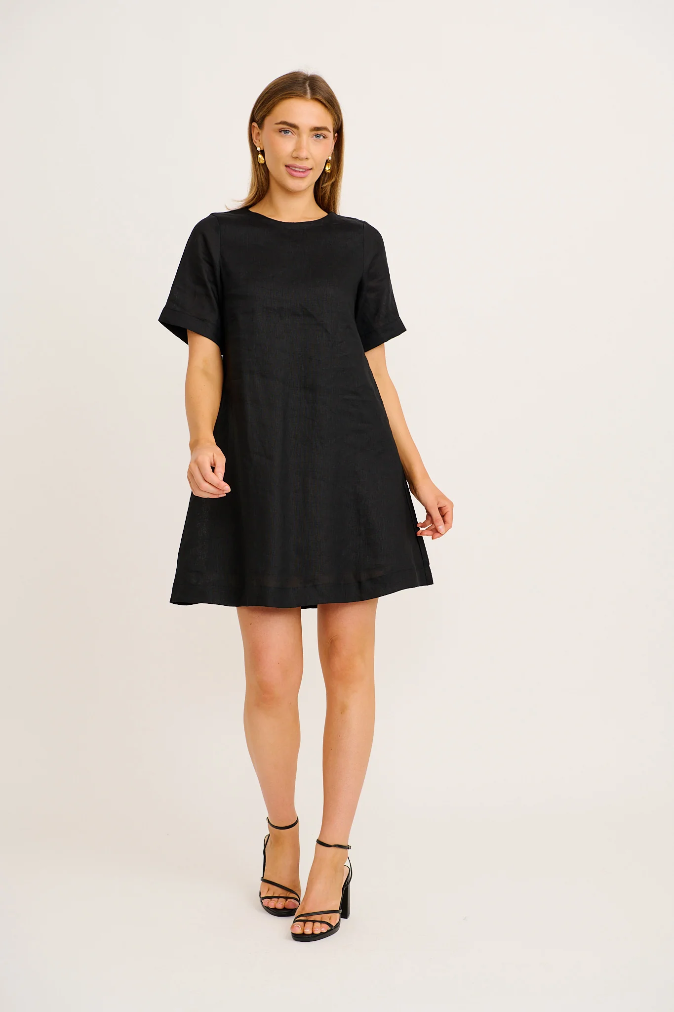 Summer Whisper Dress in Black Linen