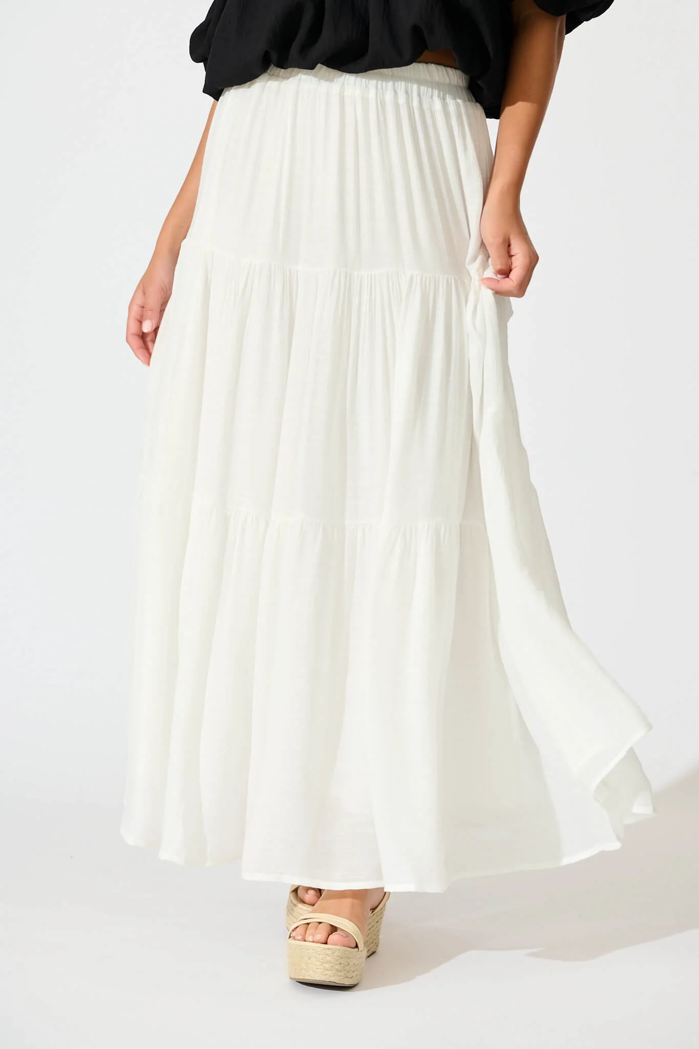 Sylvestra Maxi Skirt in White Cotton Blend - Image 2