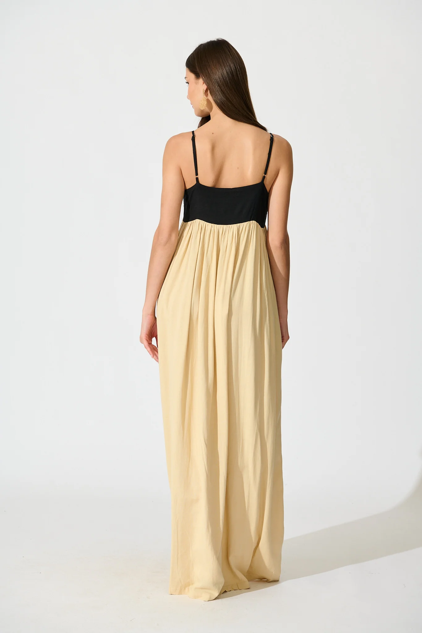 Talowe Maxi Sundress in Black and Beige Linen Blend - Image 4