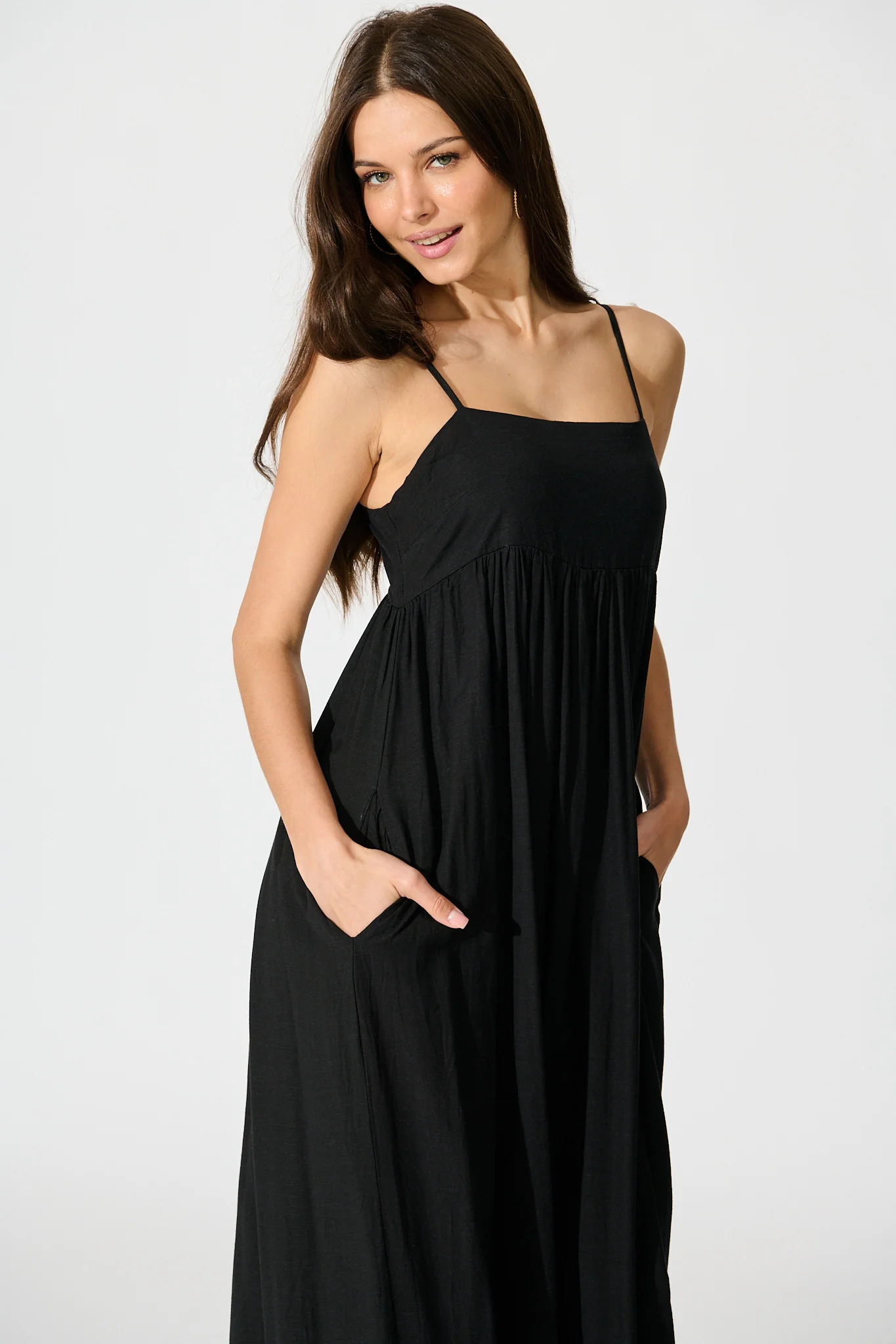 Talowe Maxi Sundress in Black Linen Blend - Image 2