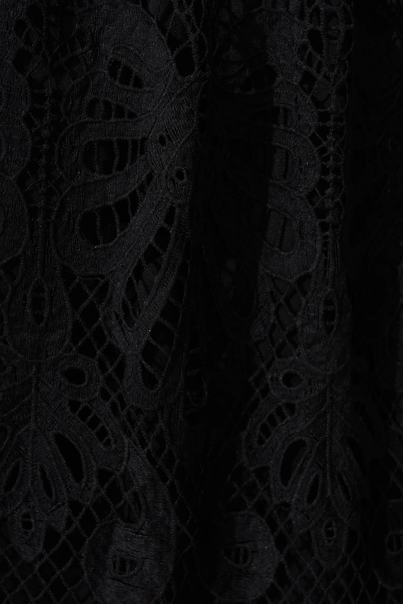 Tillie Lace Maxi Dress In Black - Image 7