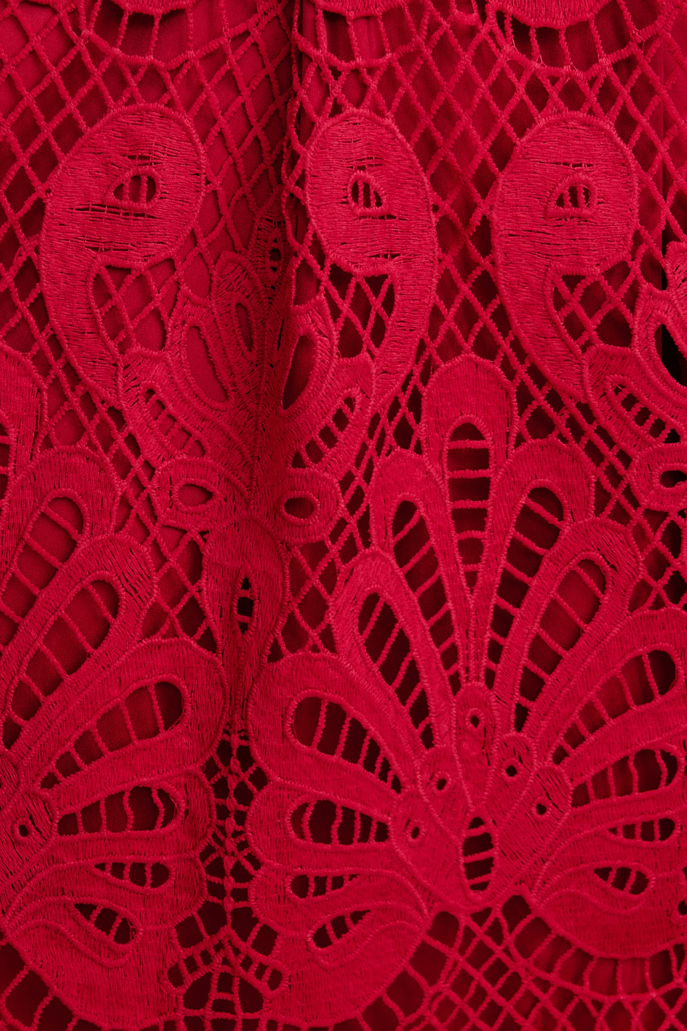 Tillie Lace Maxi Dress In Wine - Image 6