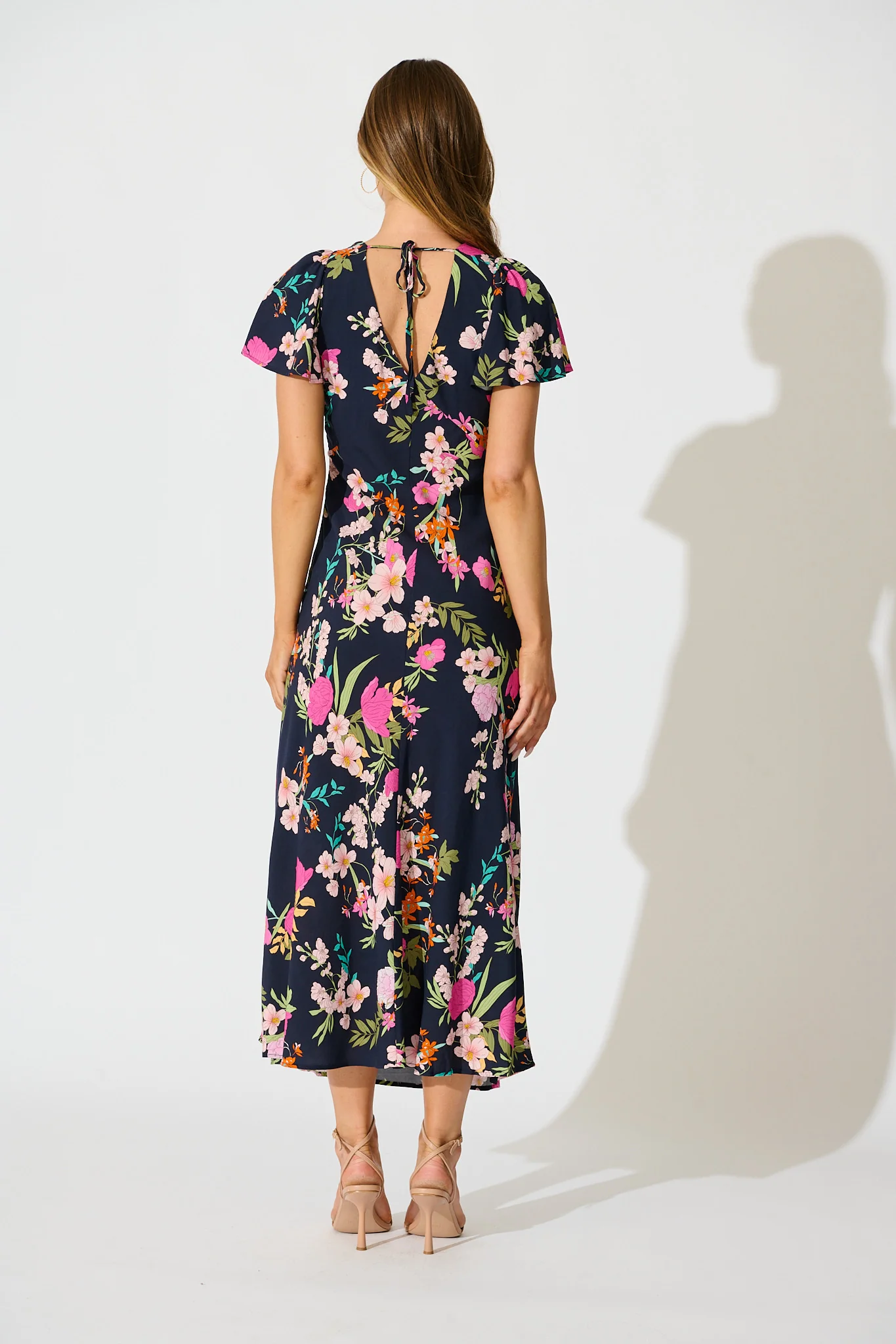 Tisha Maxi Dress in Navy with Pink Floral - Image 4