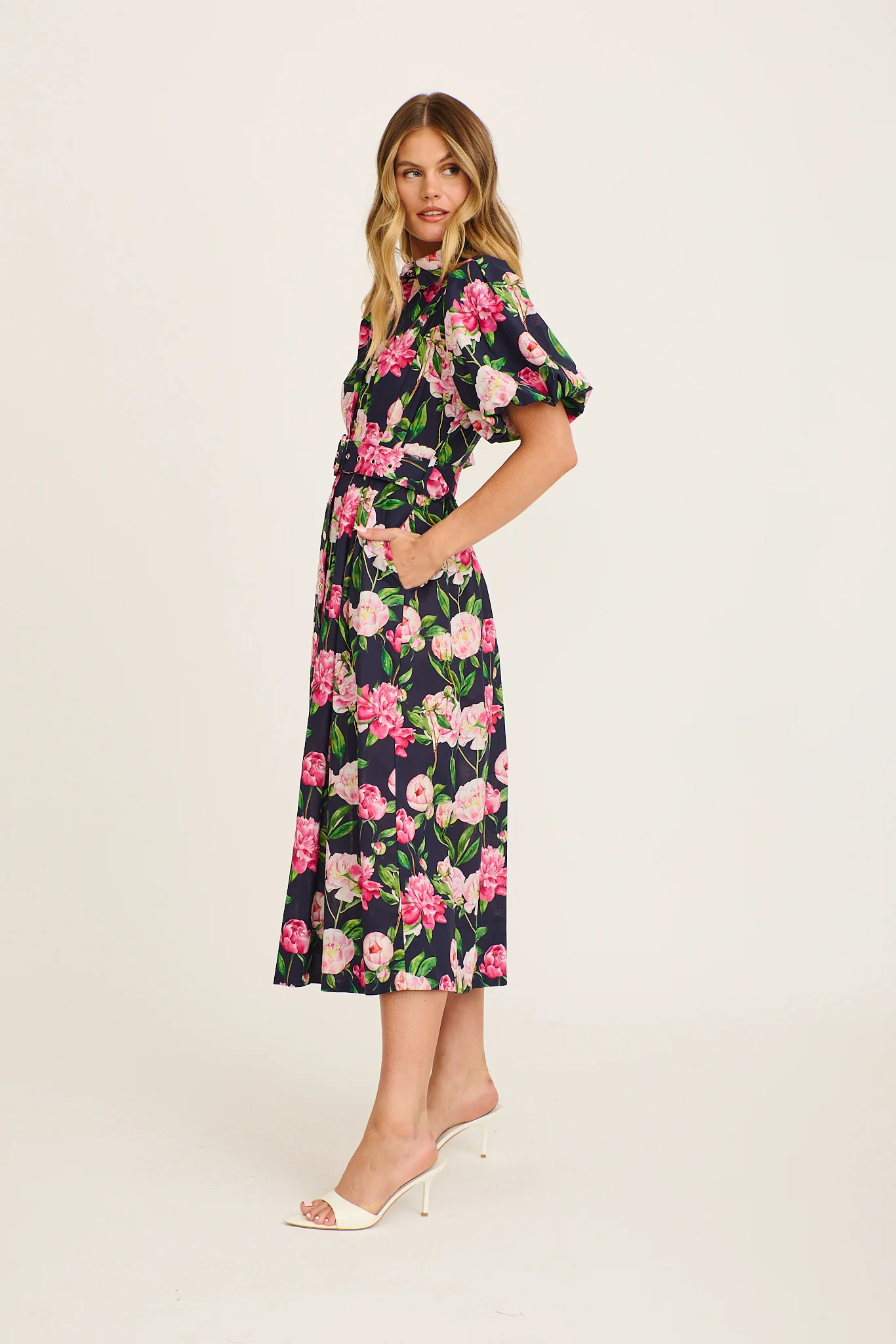 Tranquil Harmony Shirt Midi Dress in Navy with Blush Floral Cotton - Image 3
