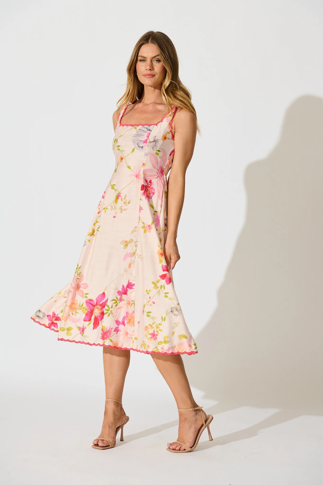 Tuscan Muse Midi Sundress in Light Blush Floral - Image 2