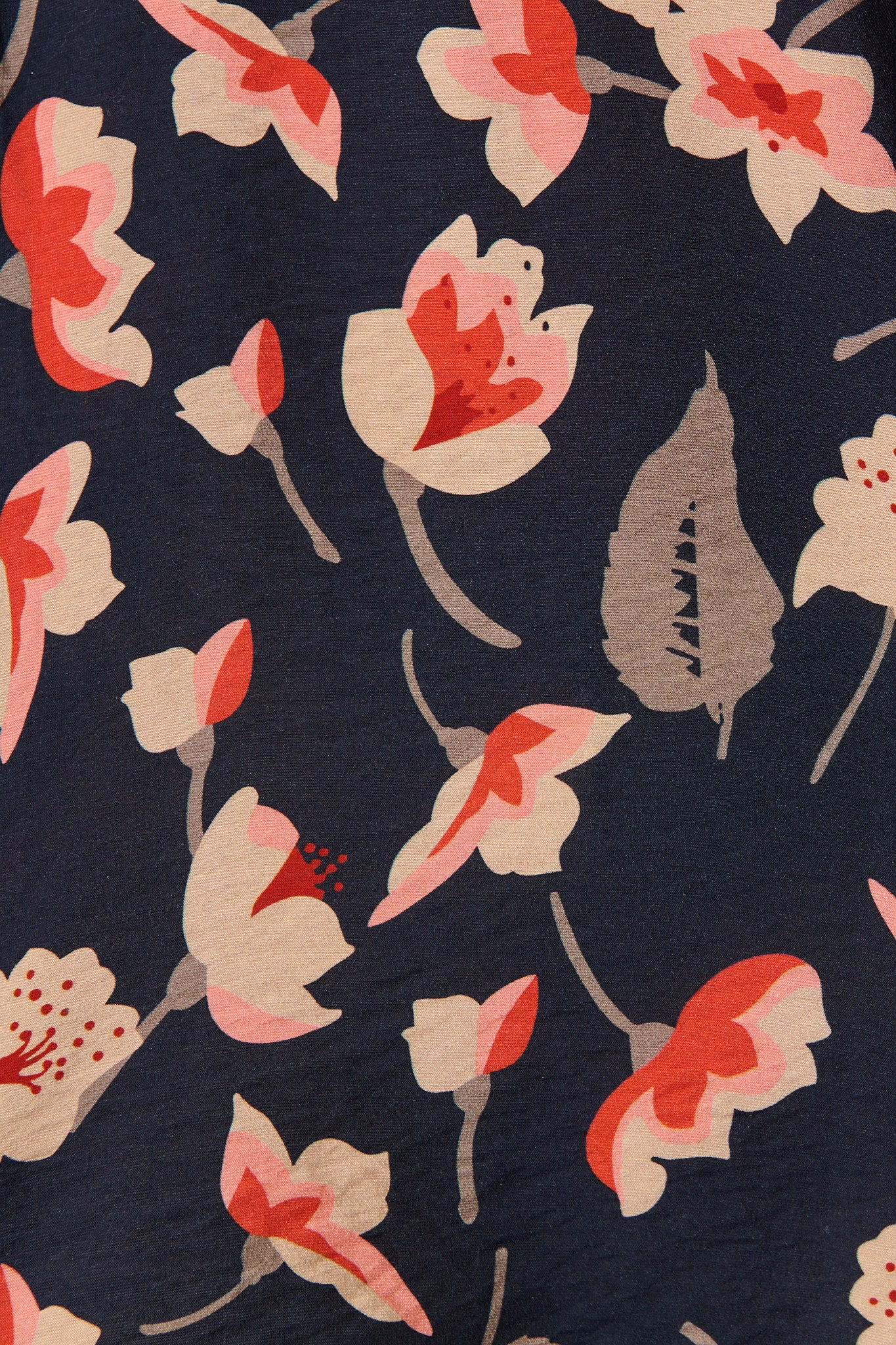 Twilight Flora Shirt in Navy Floral - Image 6